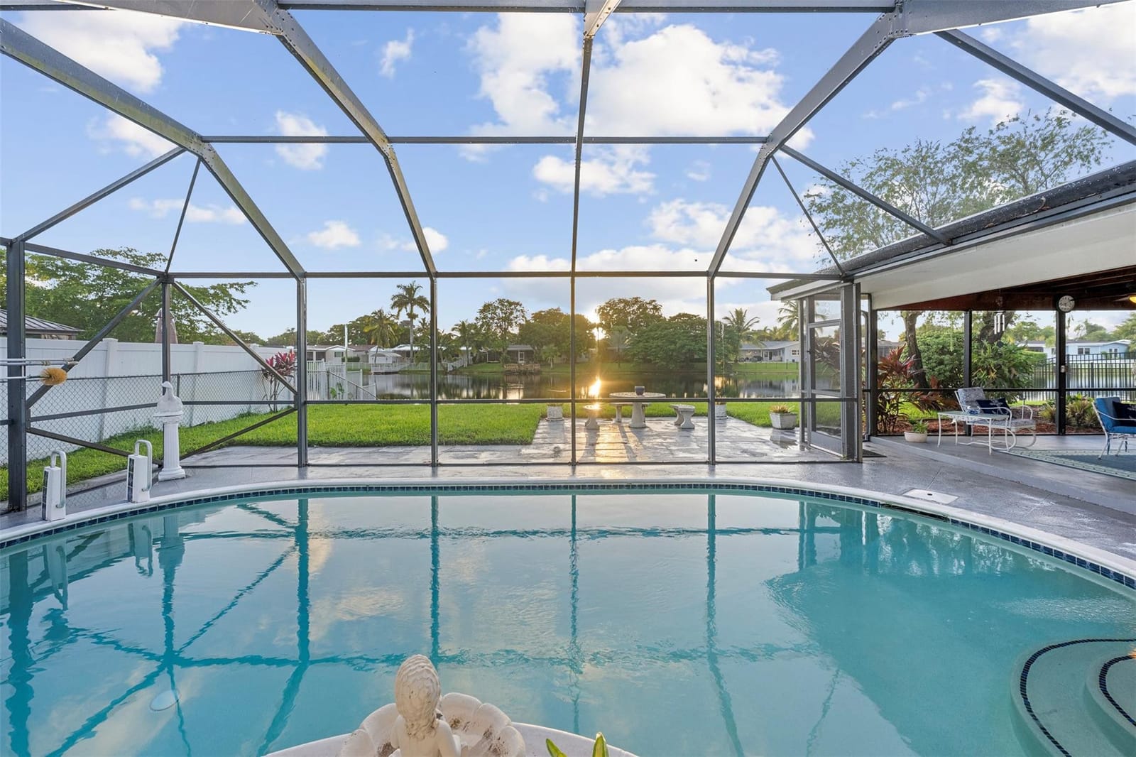 1730 NW 118th Avenue, Pembroke Pines, FL 33026