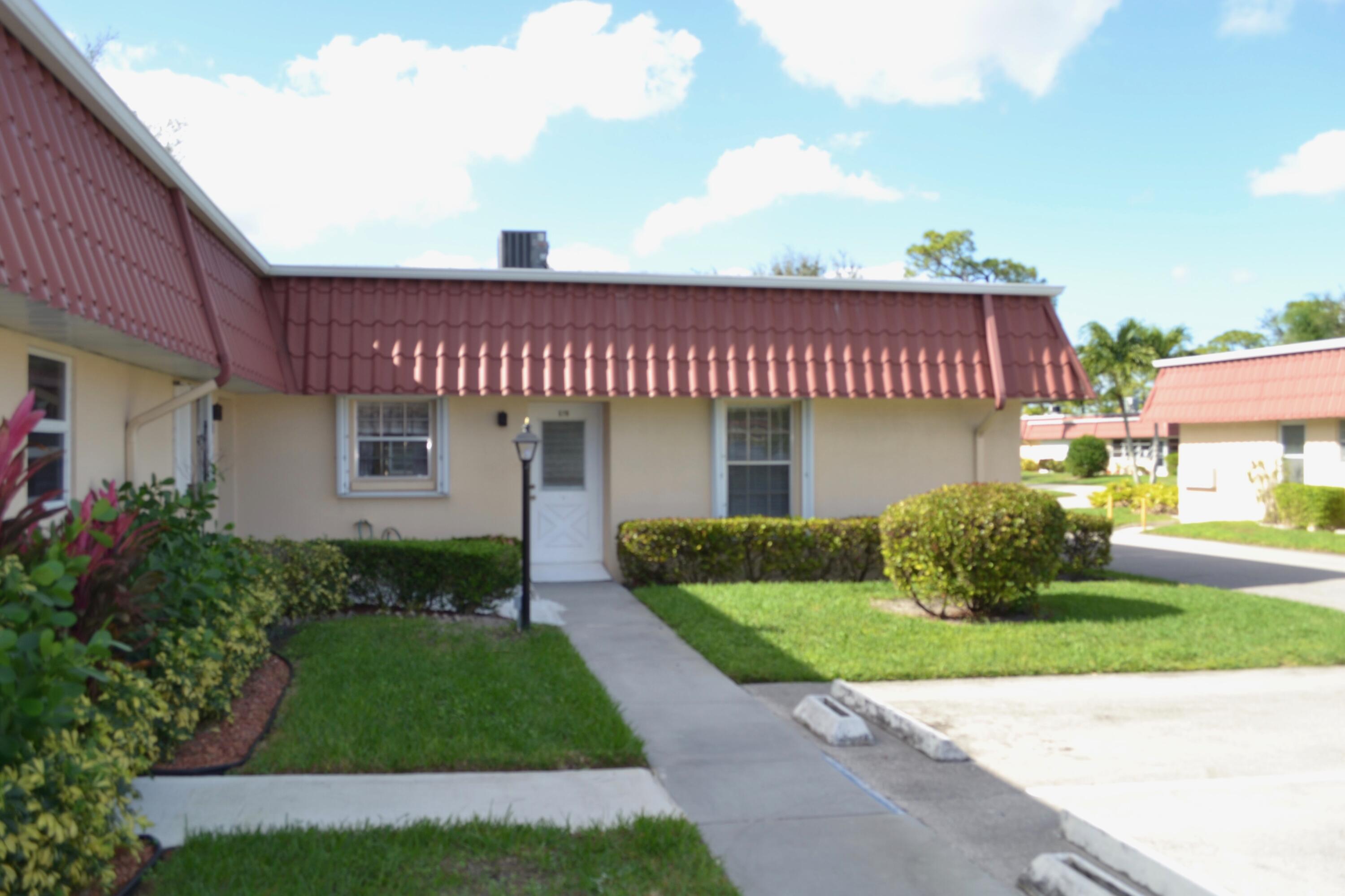 570 Laconia Circle, Lake Worth, FL 33467, Lake Worth