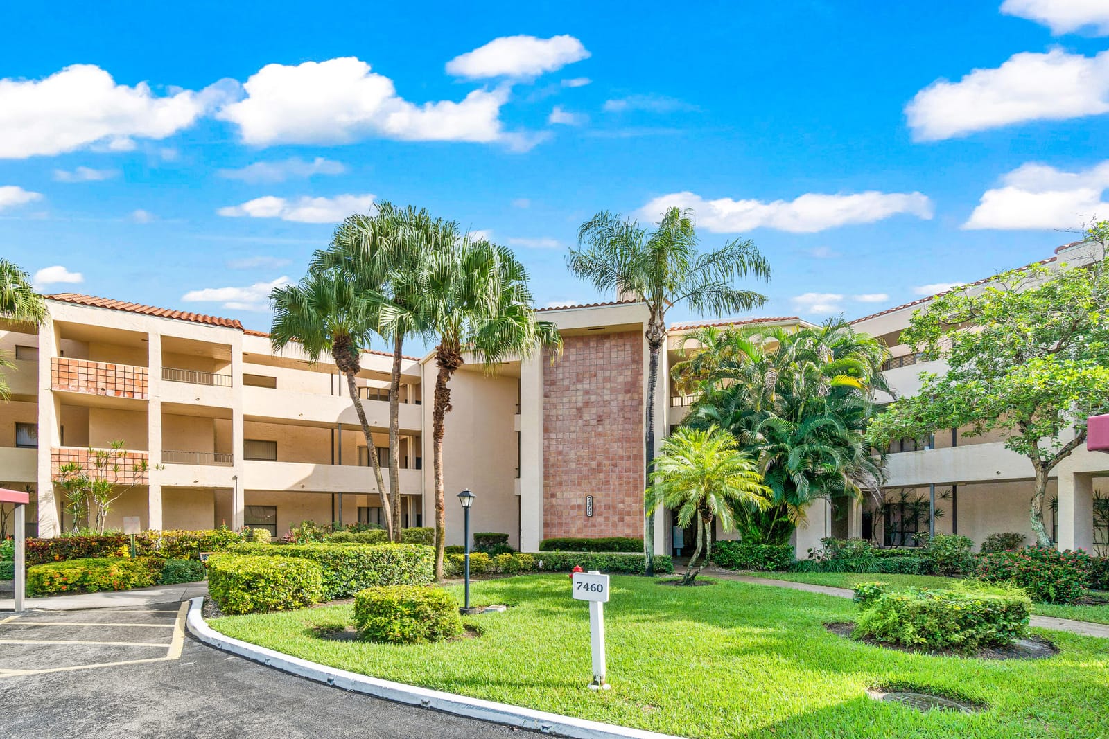 7460 La Paz Place 102, Boca Raton, FL 33433