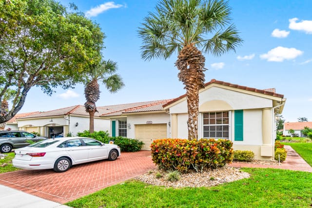 6252 Heliconia Road, Delray Beach, FL 33484