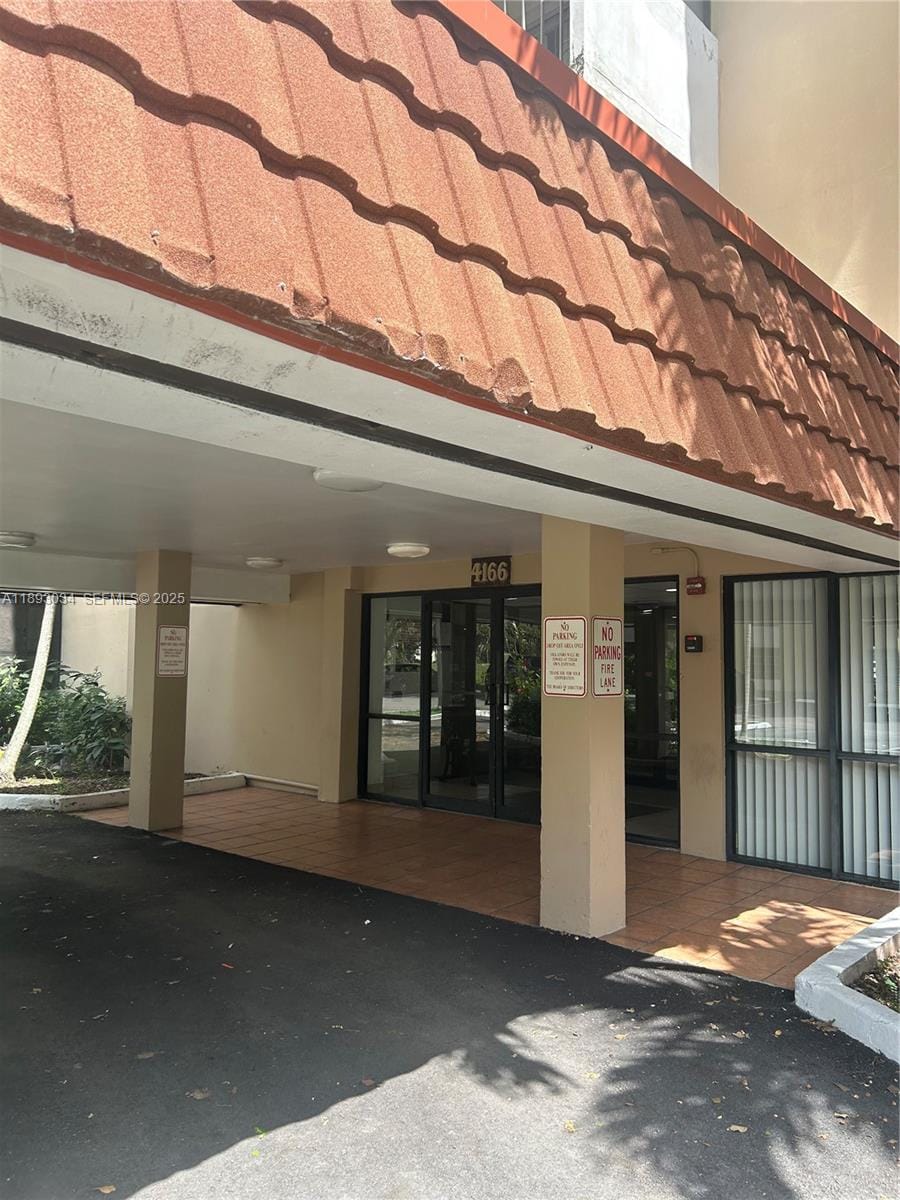4166 Inverrary Drive 203, Lauderhill, FL 33319 photo 2