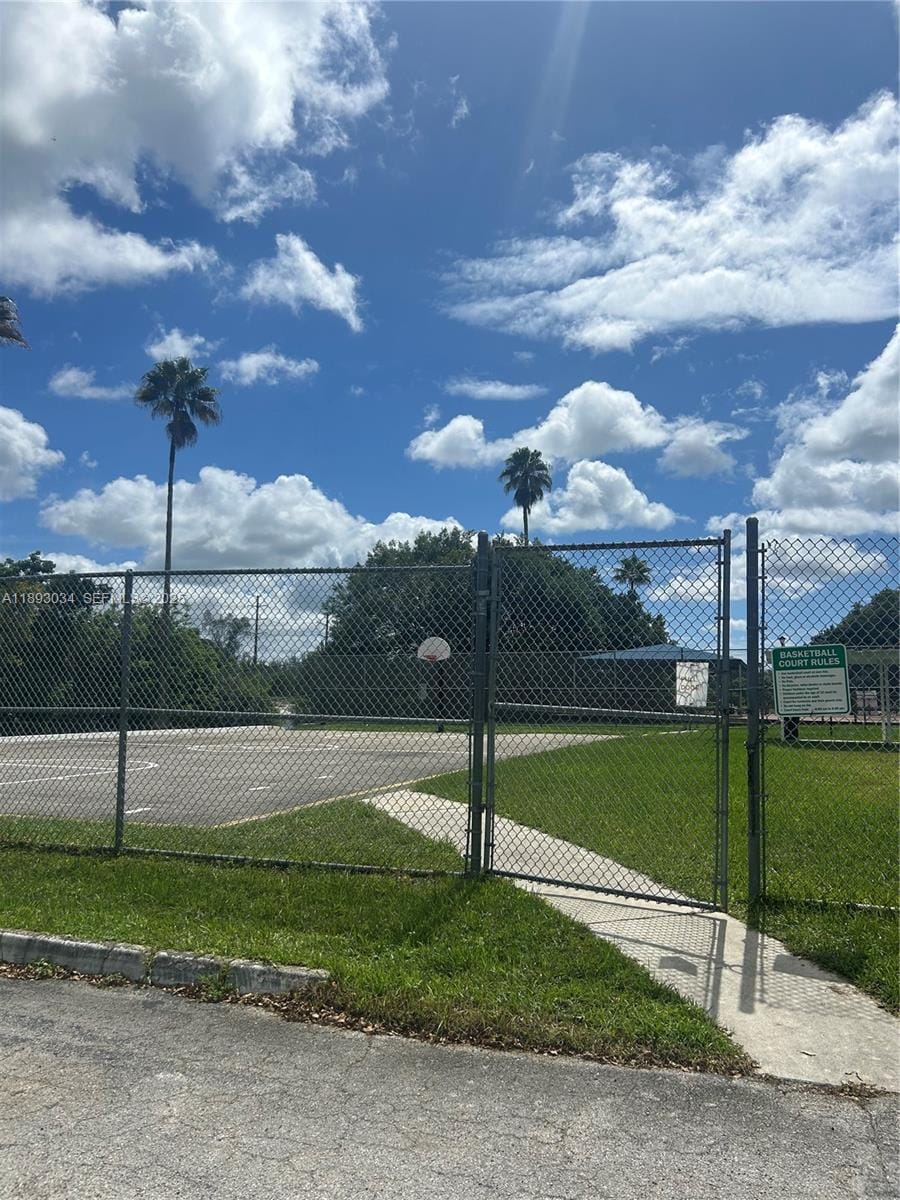 4166 Inverrary Drive 203, Lauderhill, FL 33319 photo 11