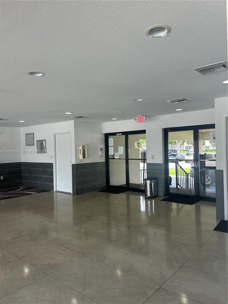 4166 Inverrary Drive 203, Lauderhill, FL 33319 photo 7