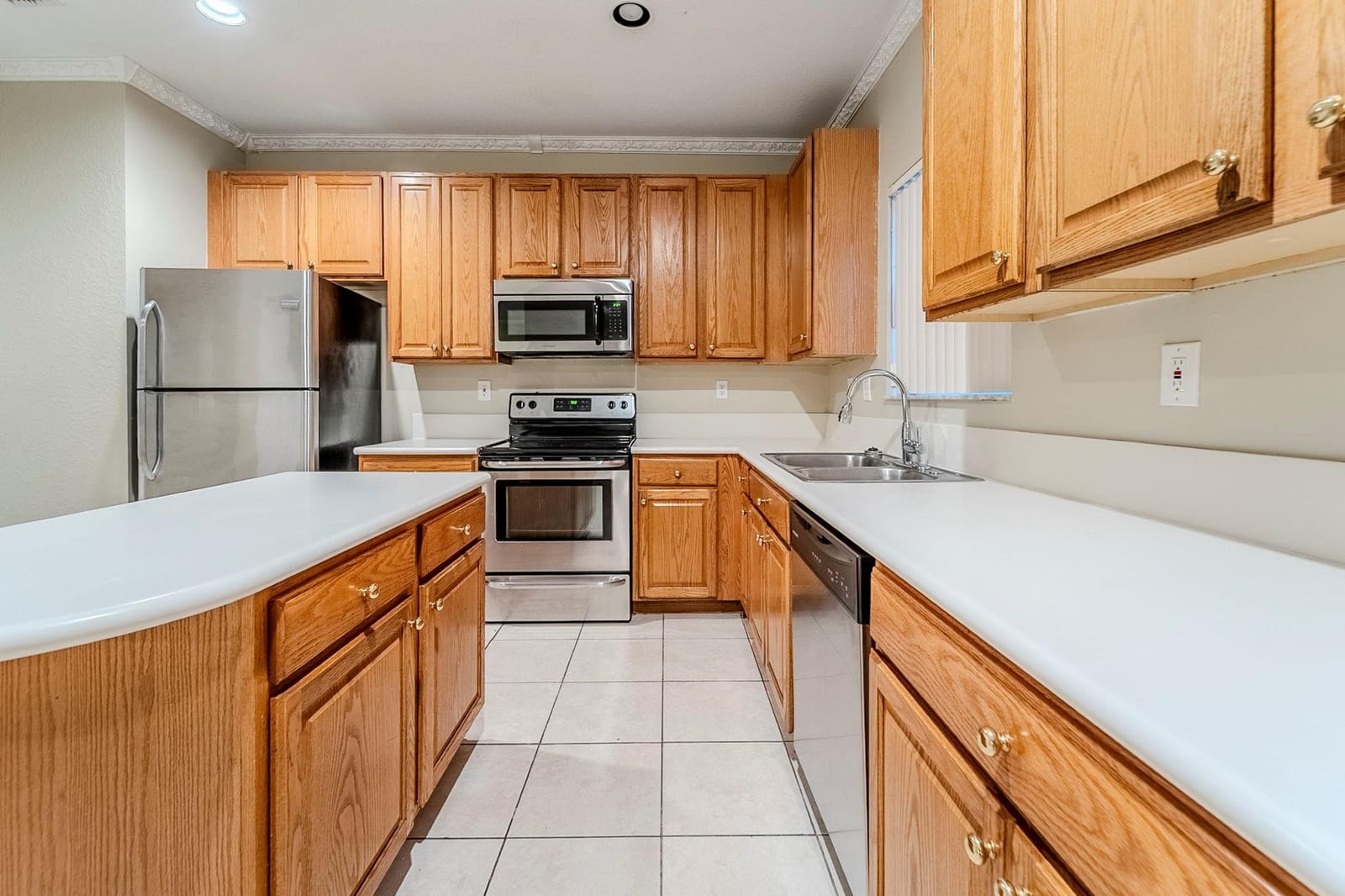 7478 NW 17th Drive, Hollywood, FL 33024 photo 14