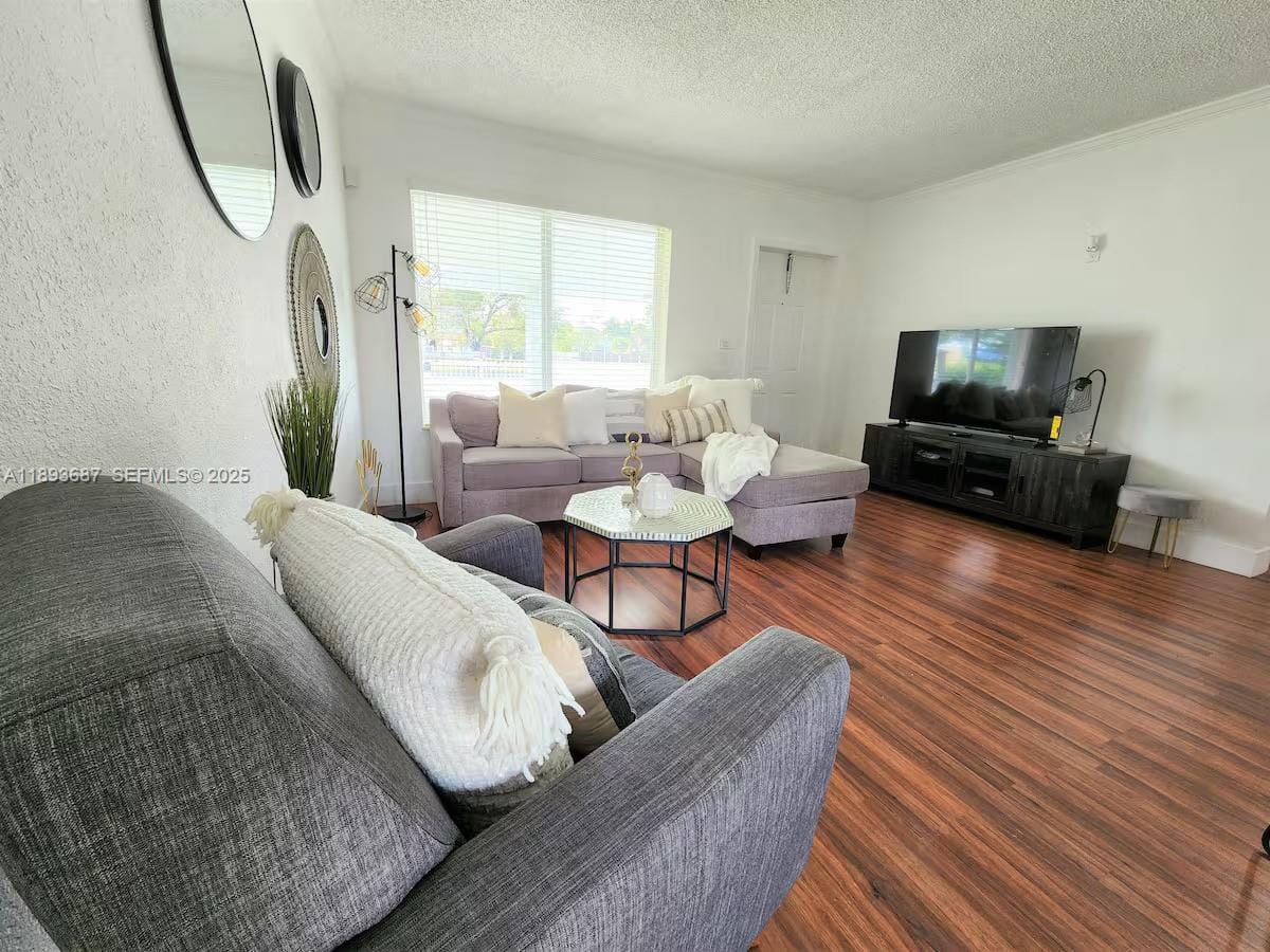 11301 Quail Roost Drive — photo 3
