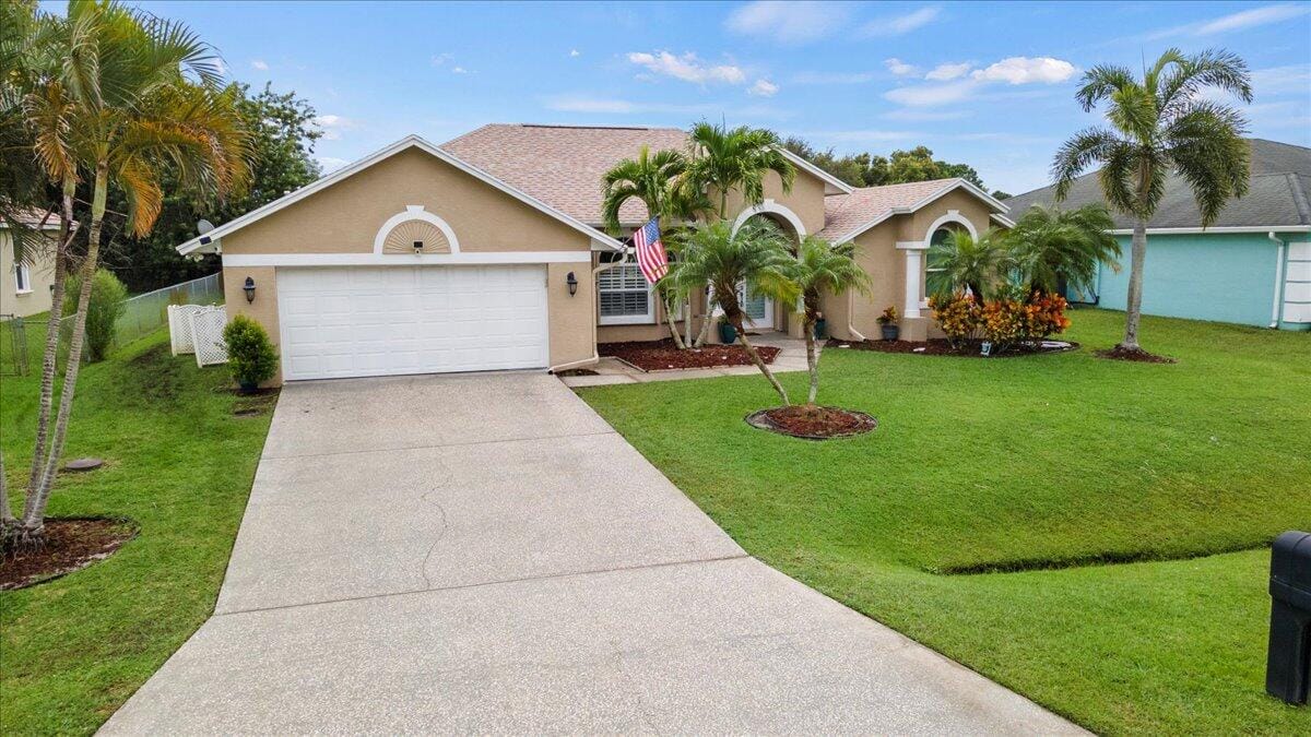 6482 NW Regal Circle — photo 2