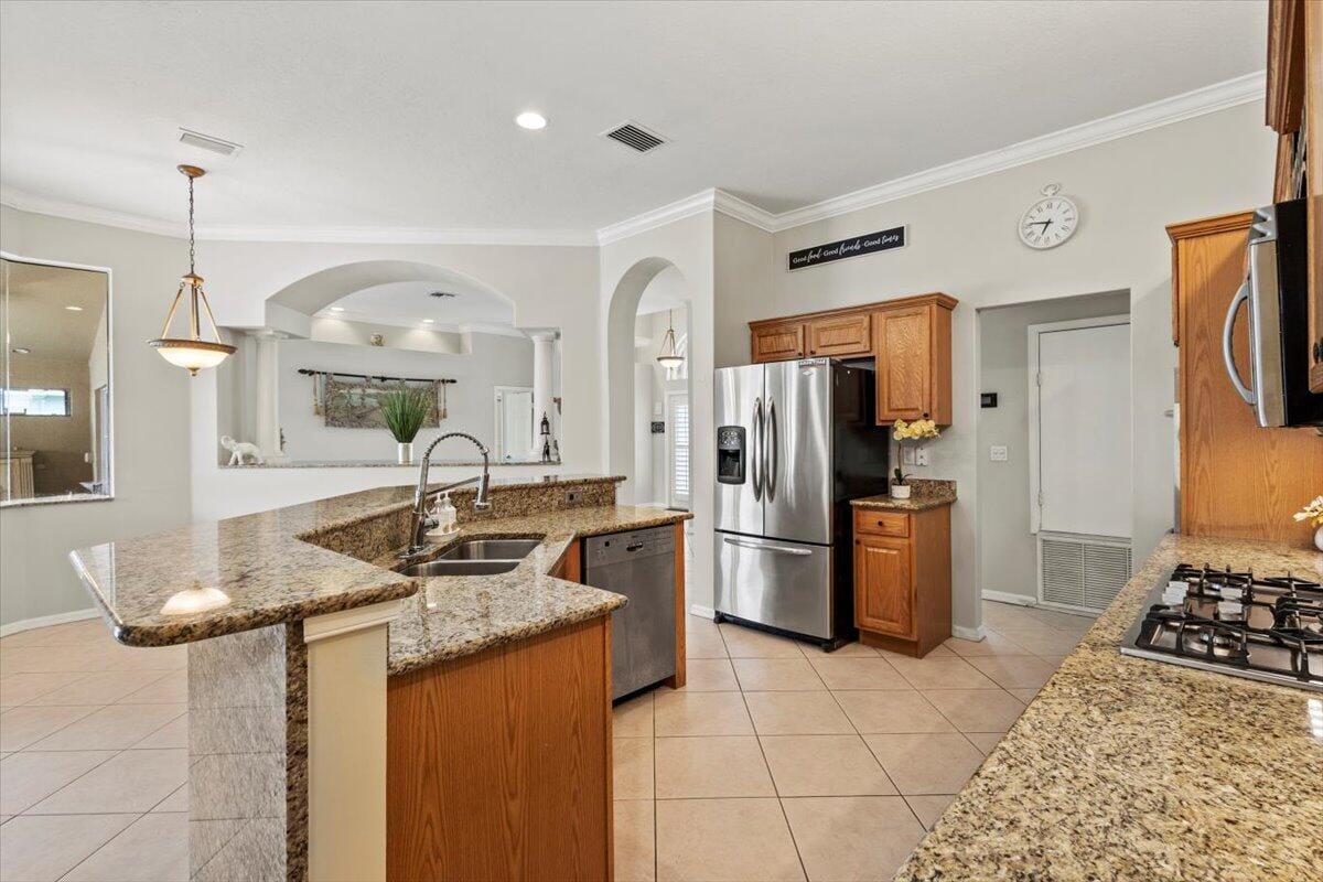 6482 NW Regal Circle, Port St. Lucie, FL 34983 photo 21