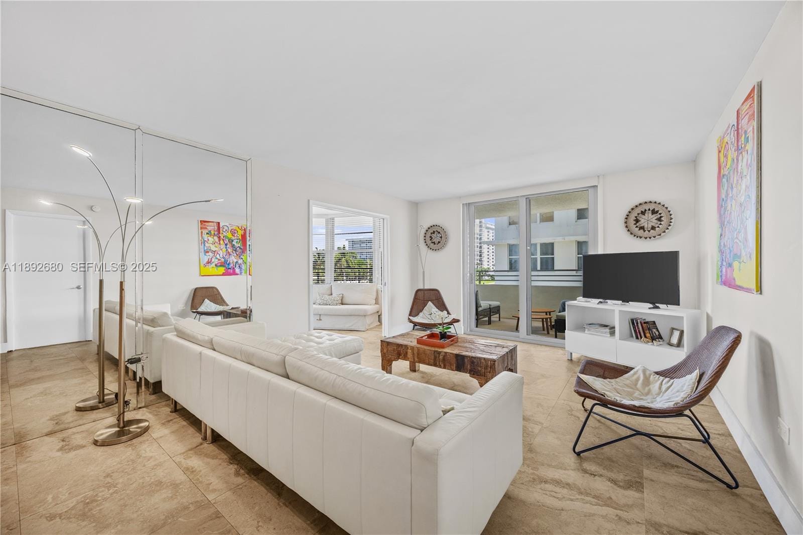 5555 Collins Avenue 4B, Miami Beach, FL 33140 photo 2