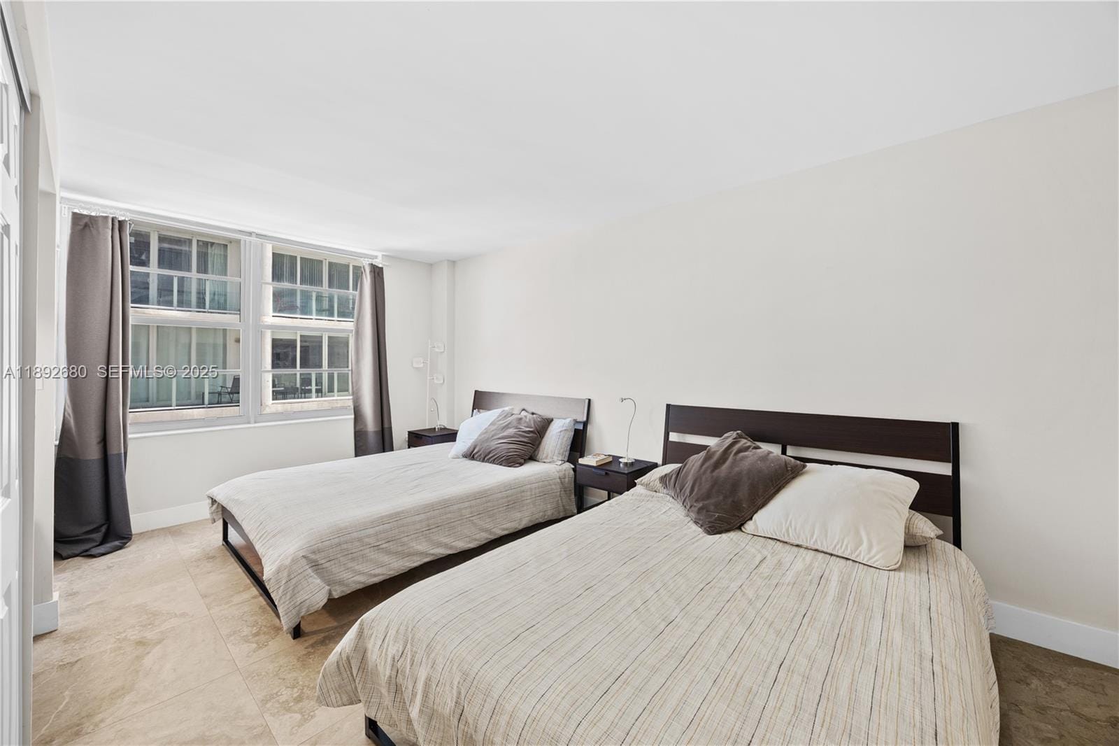 5555 Collins Avenue 4B, Miami Beach, FL 33140 photo 7