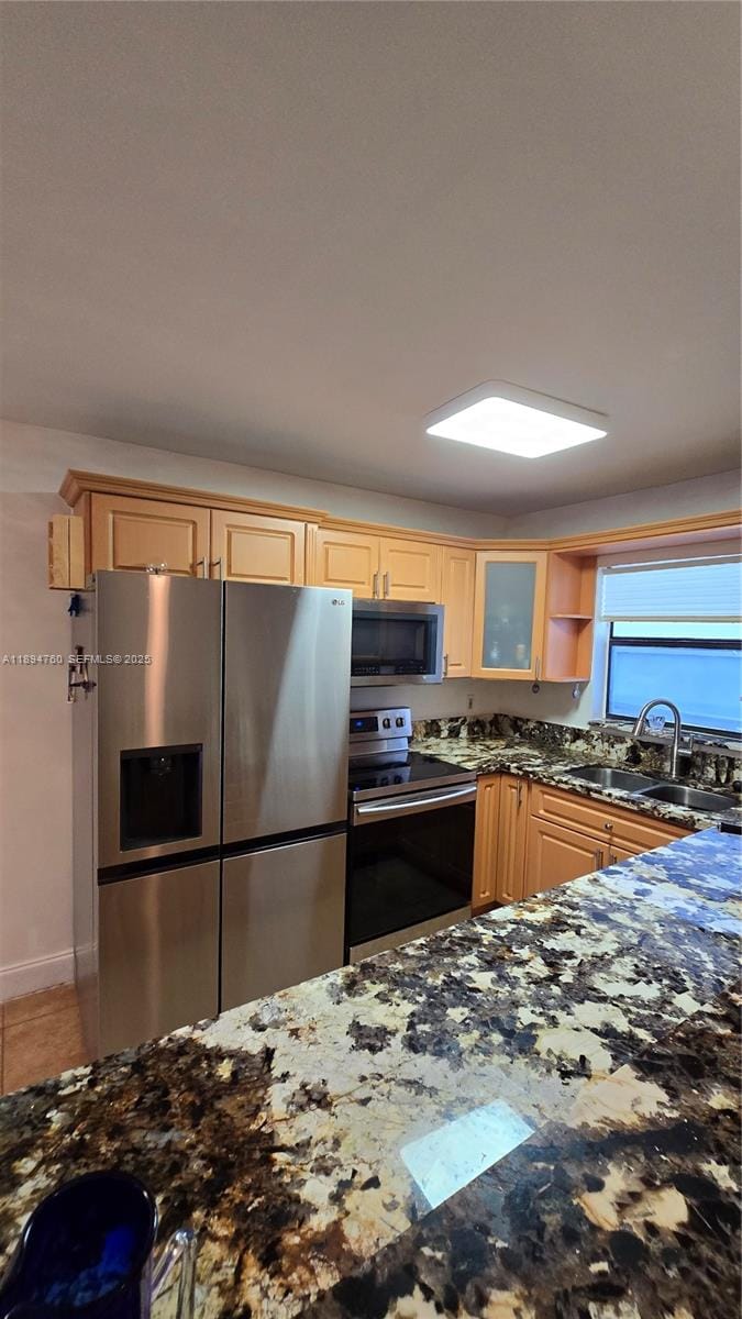 13500 NE 3rd Court 423, North Miami, FL 33161 photo 2