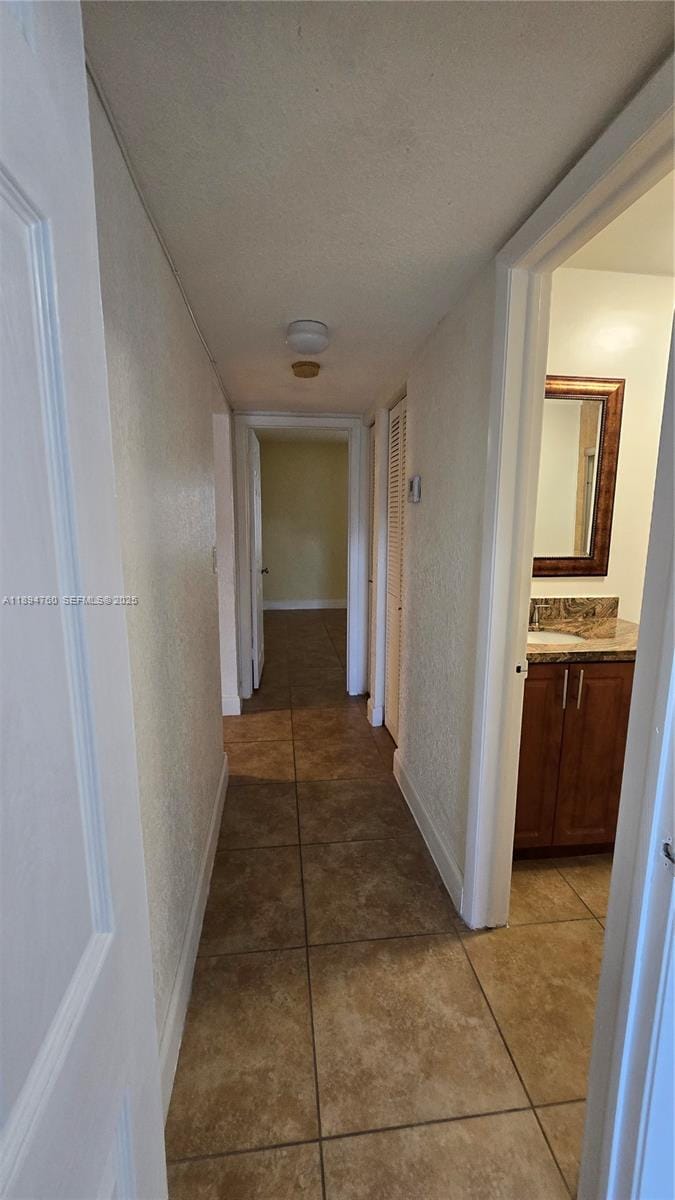 13500 NE 3rd Court 423, North Miami, FL 33161 photo 14