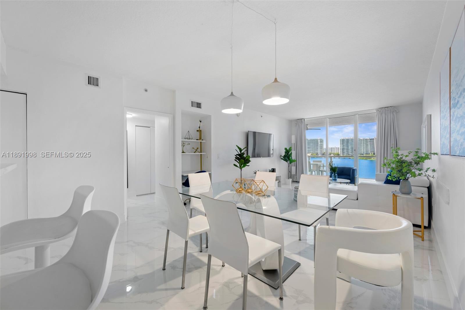 18100 N Bay Road 708, Sunny Isles Beach, FL 33160, Sunny Isles Beach