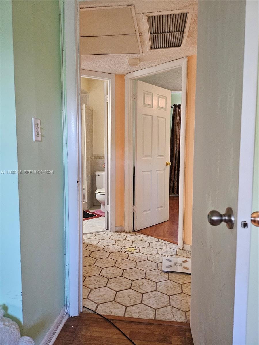 5121 W Oakland Park Boulevard 211, Lauderdale Lakes, FL 33313 photo 14