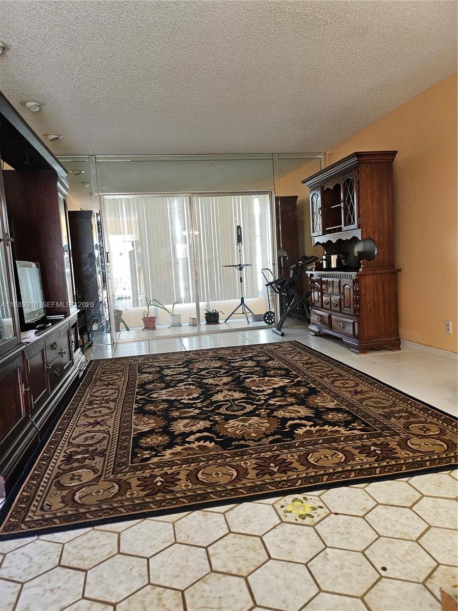 5121 W Oakland Park Boulevard 211 — photo 6