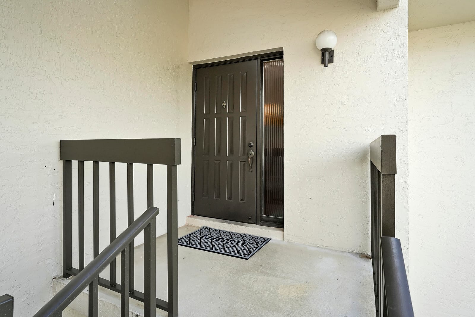 402 Wingfoot Drive B — photo 3