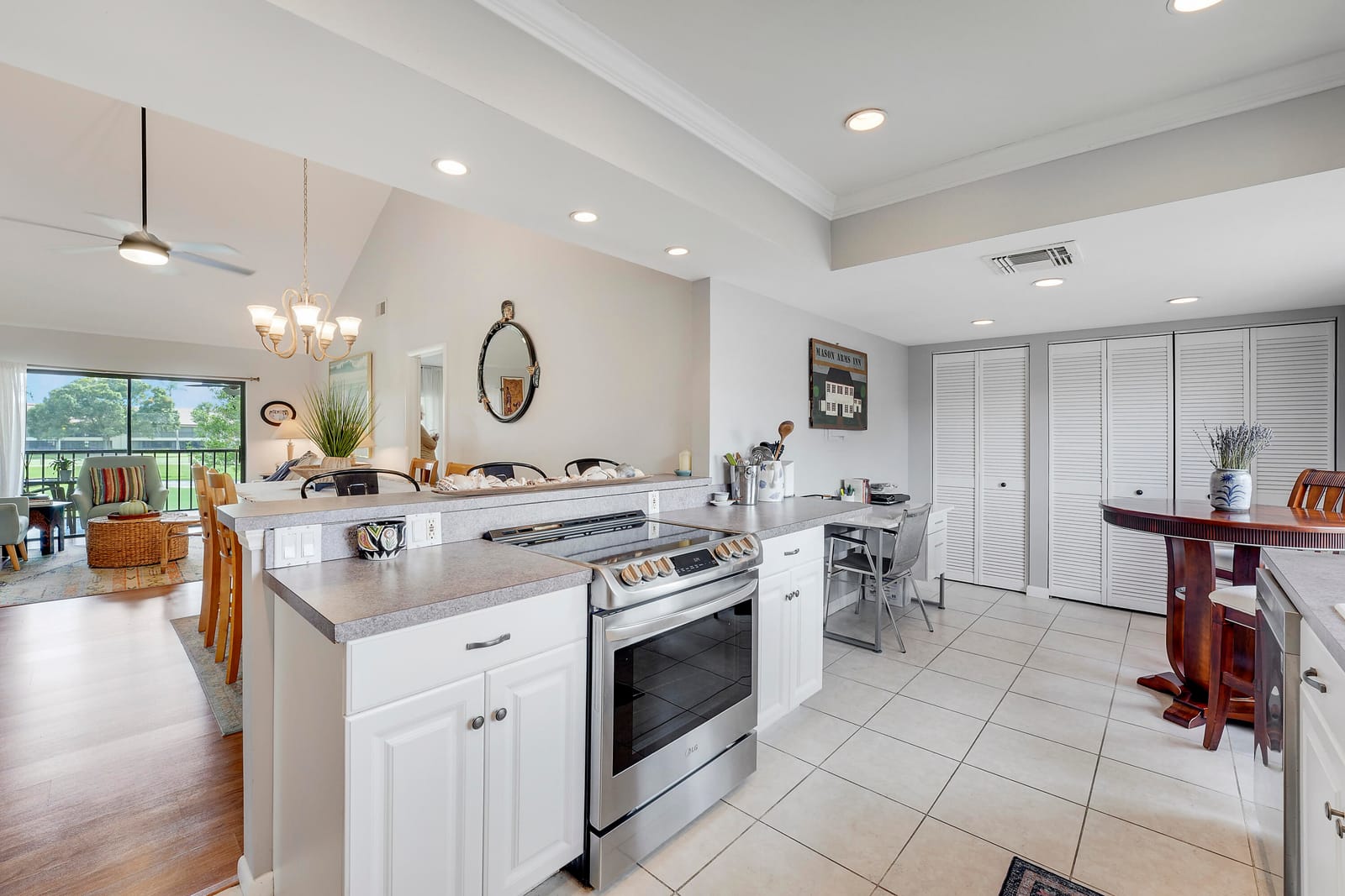 402 Wingfoot Drive B — photo 10