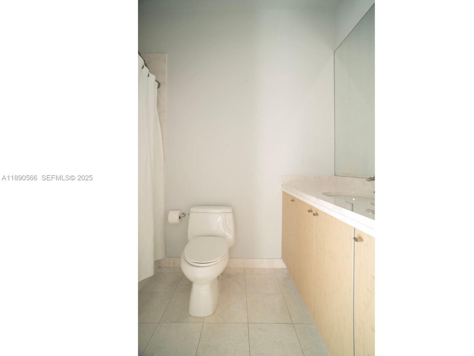 900 Brickell Key Boulevard 2204, Miami, FL 33131 photo 20