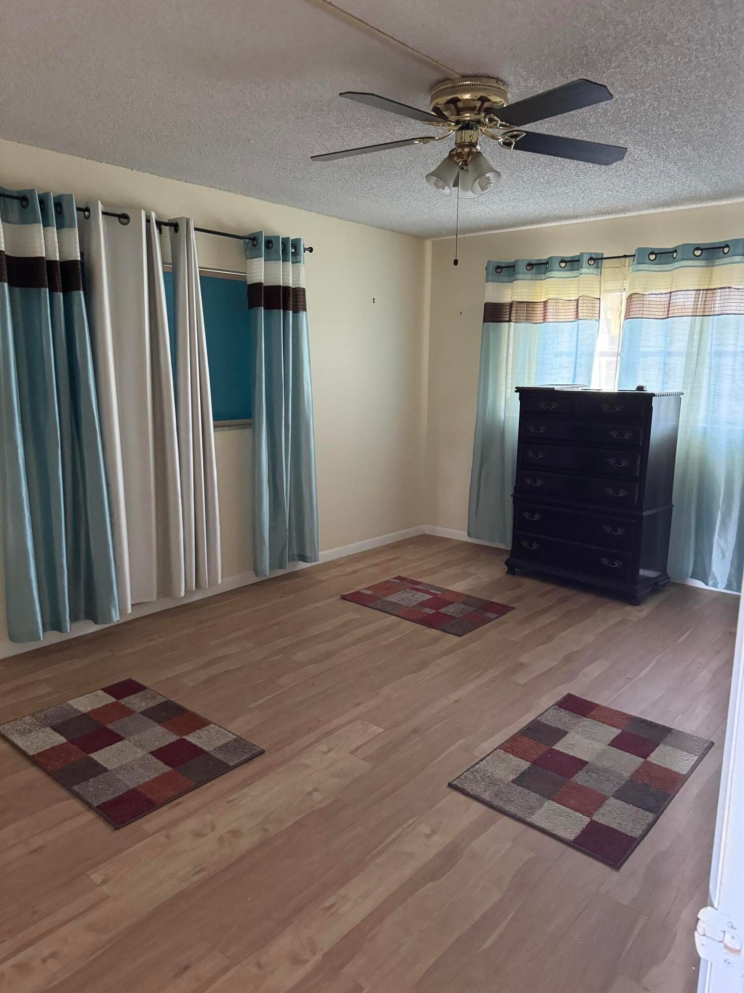 2515 NE 1st Court 215 — photo 7