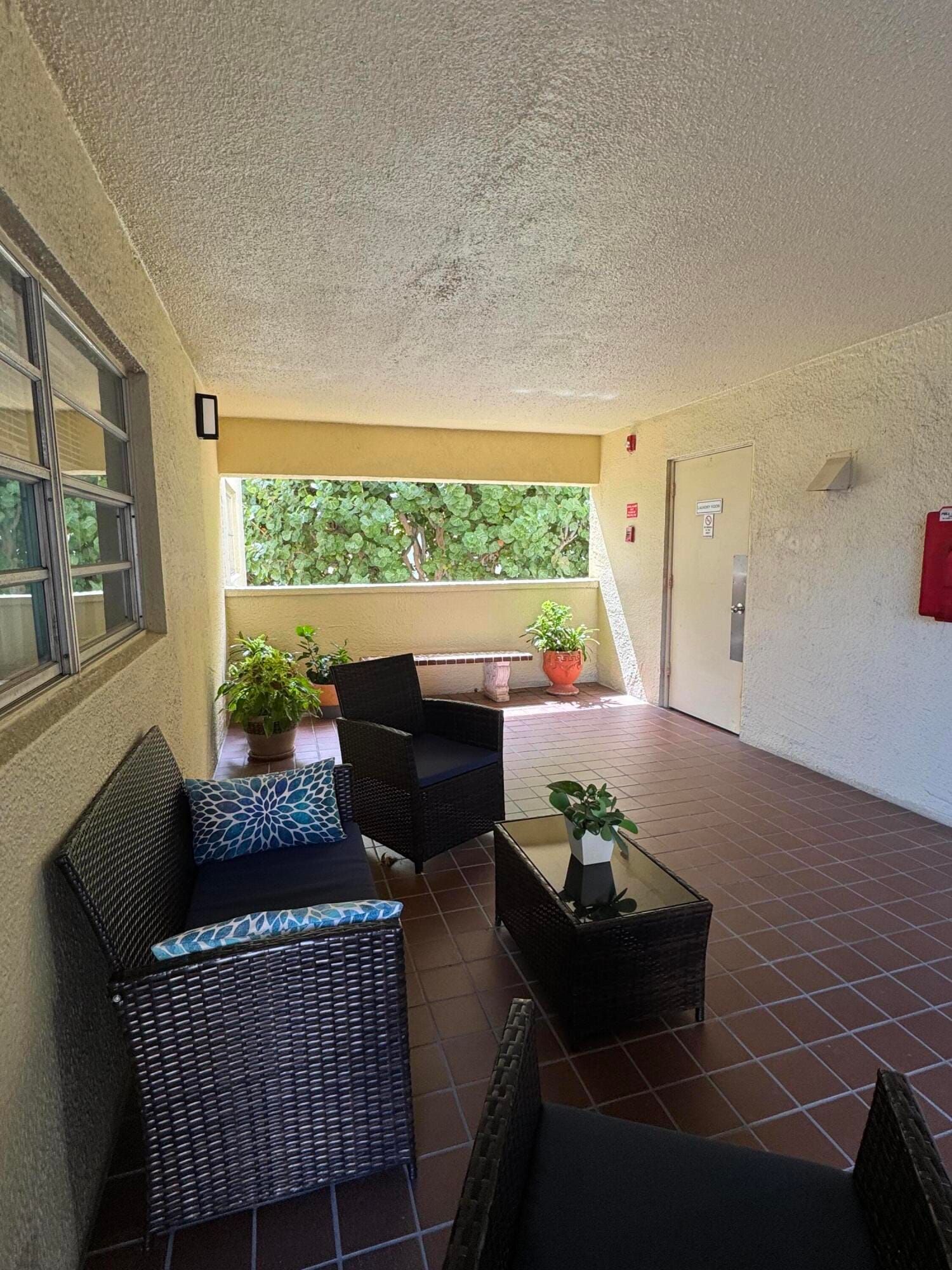 2515 NE 1st Court 215 — photo 9