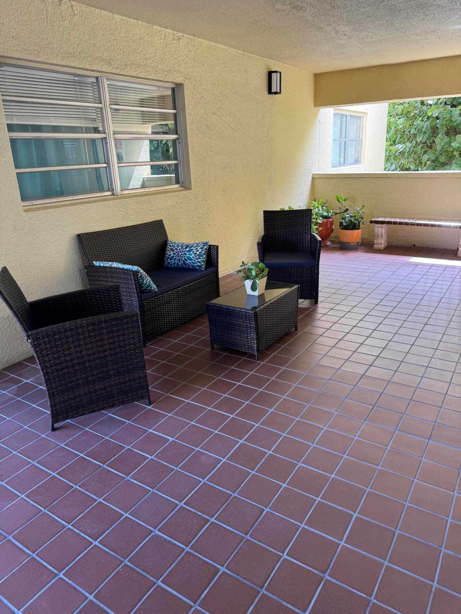 2515 NE 1st Court 215 — photo 10