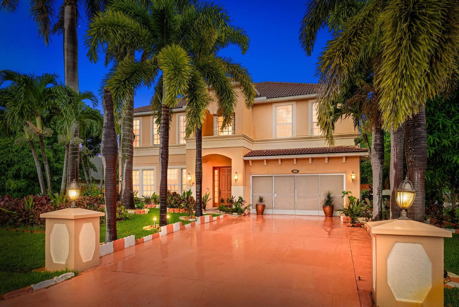 565 SW Halden Avenue, Port St. Lucie, FL 34953