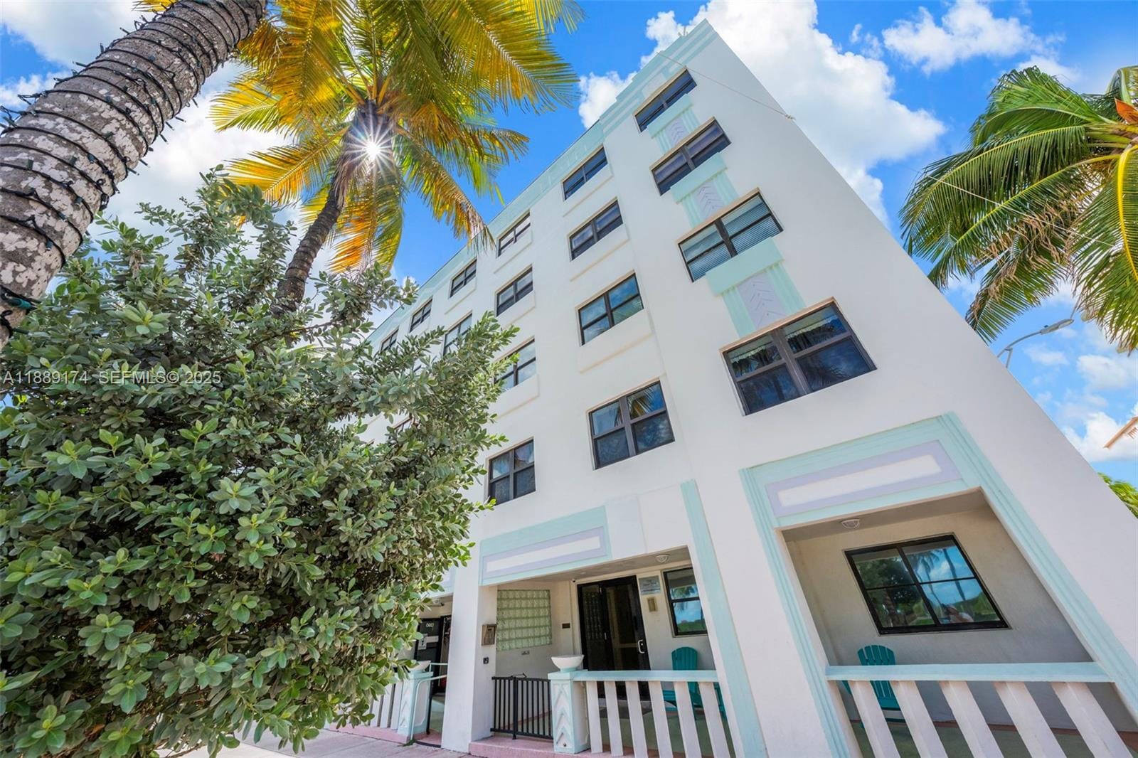 1390 Ocean Drive 202, Miami Beach, FL 33139