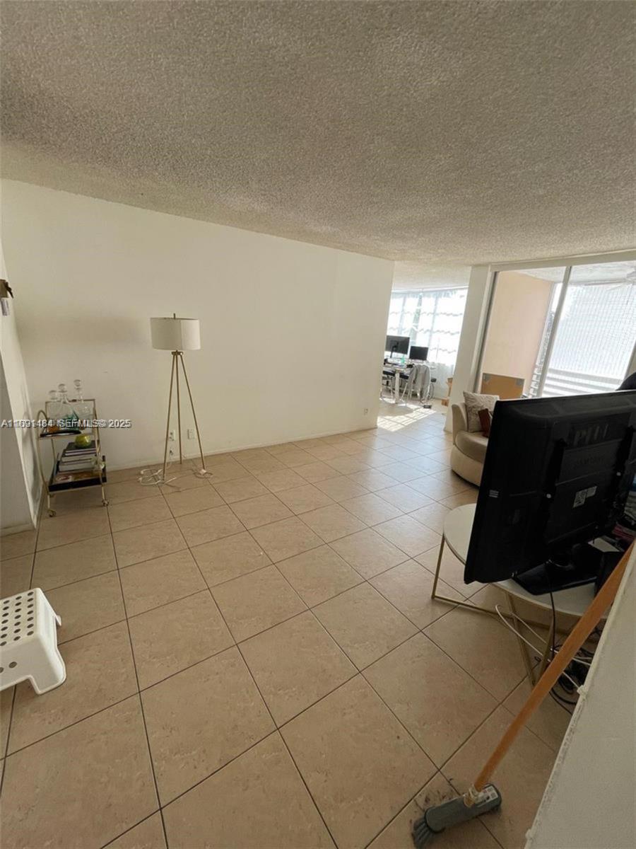9460 Live Oak Place 309, Davie, FL 33324, Davie