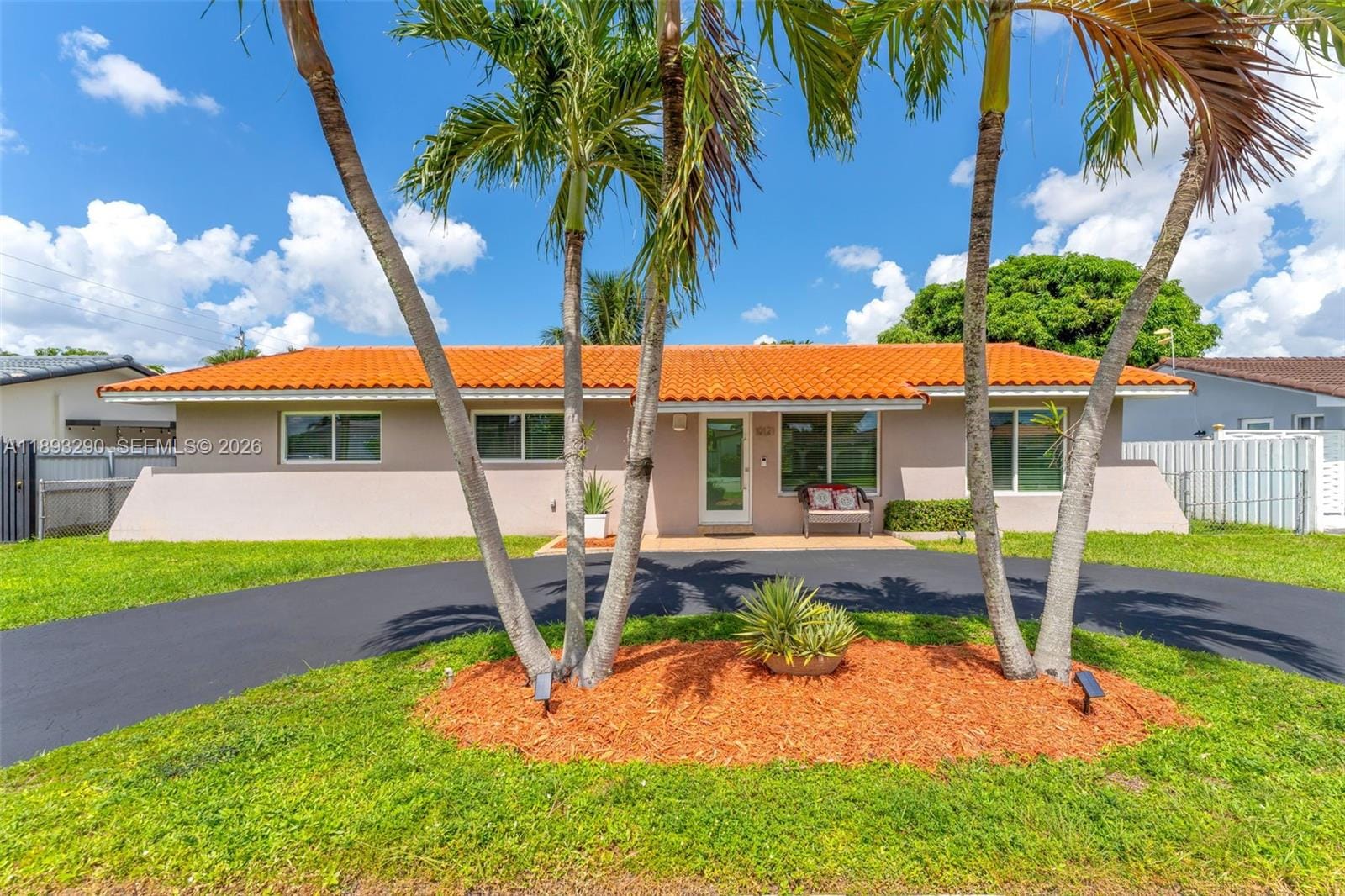 10121 SW 4th Street, Miami, FL 33174