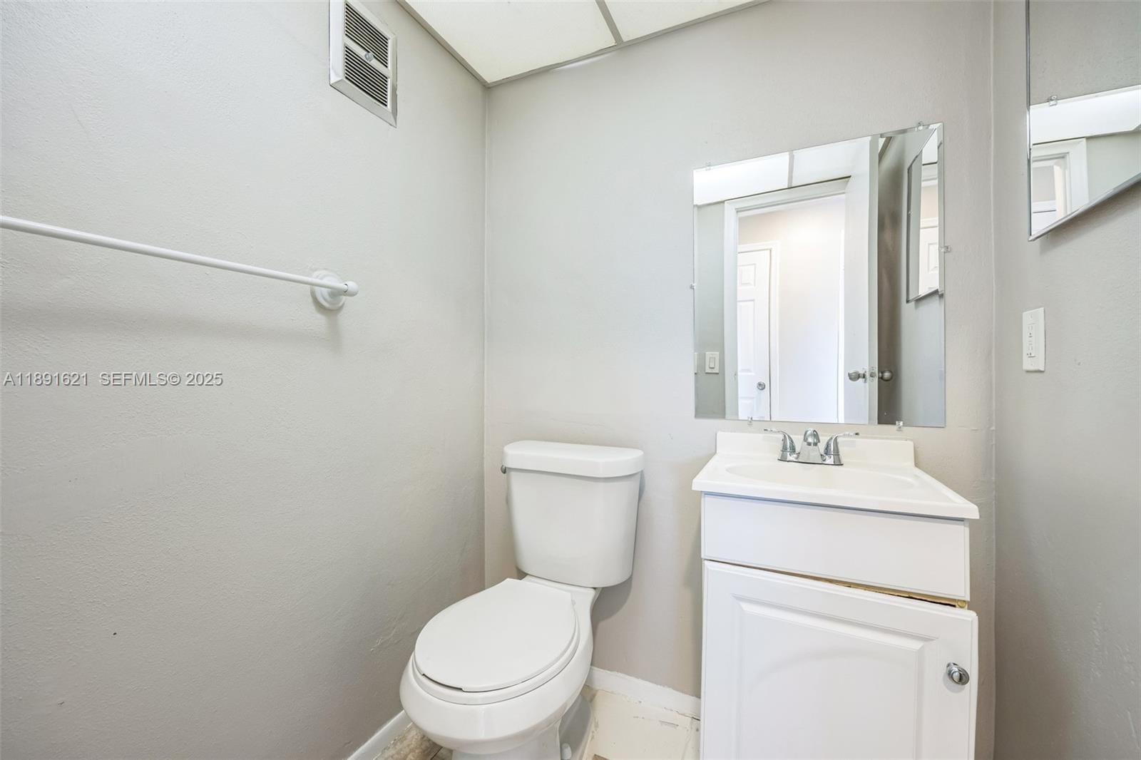 6901 NW 28th Street, Sunrise, FL 33313 photo 13