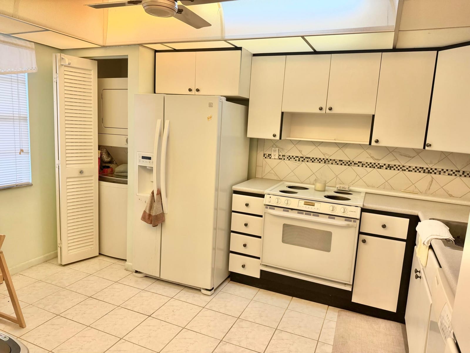 1101 Colony Point Circle 220 — photo 4