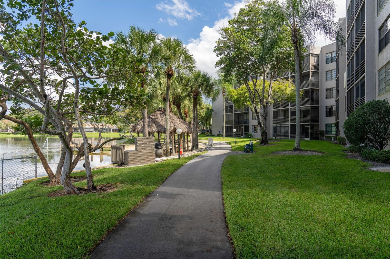 1101 Colony Point Circle 220 — photo 10