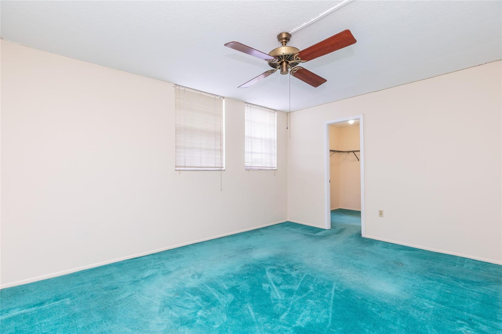 4281 W 10th Court, Hialeah, FL 33012 photo 18