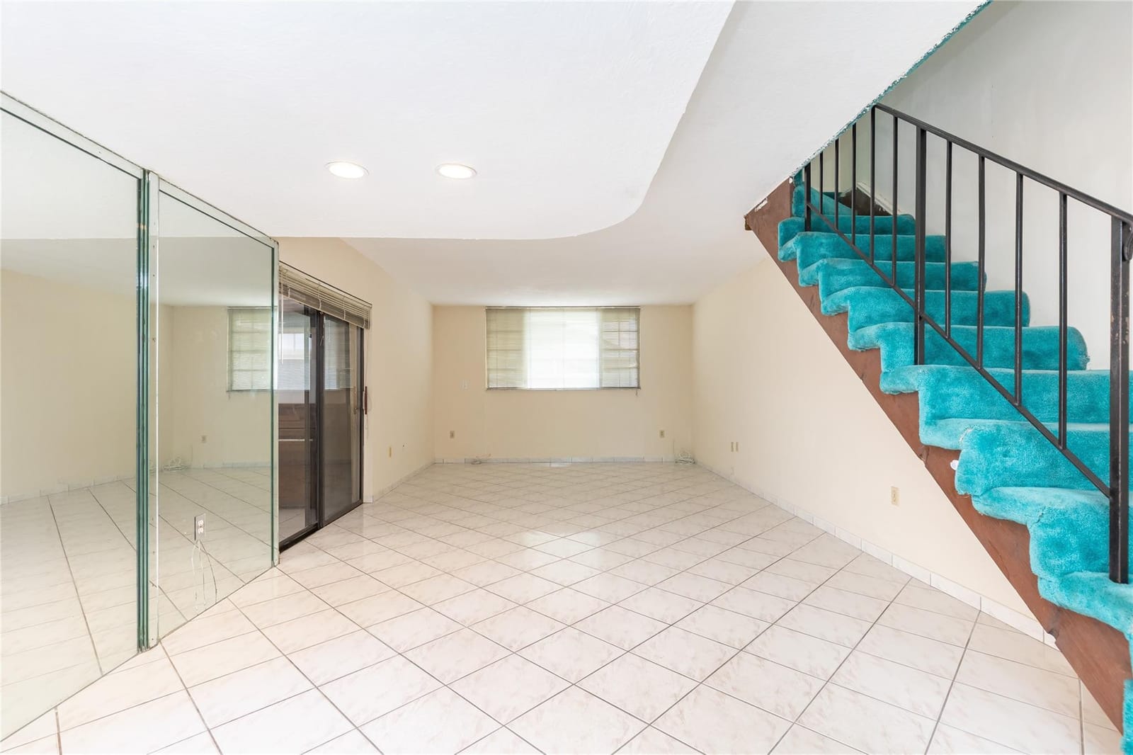 4281 W 10th Court, Hialeah, FL 33012 photo 5