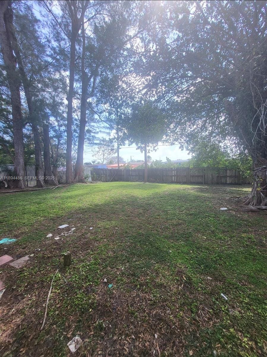 1402 NW 13th Court — photo 6