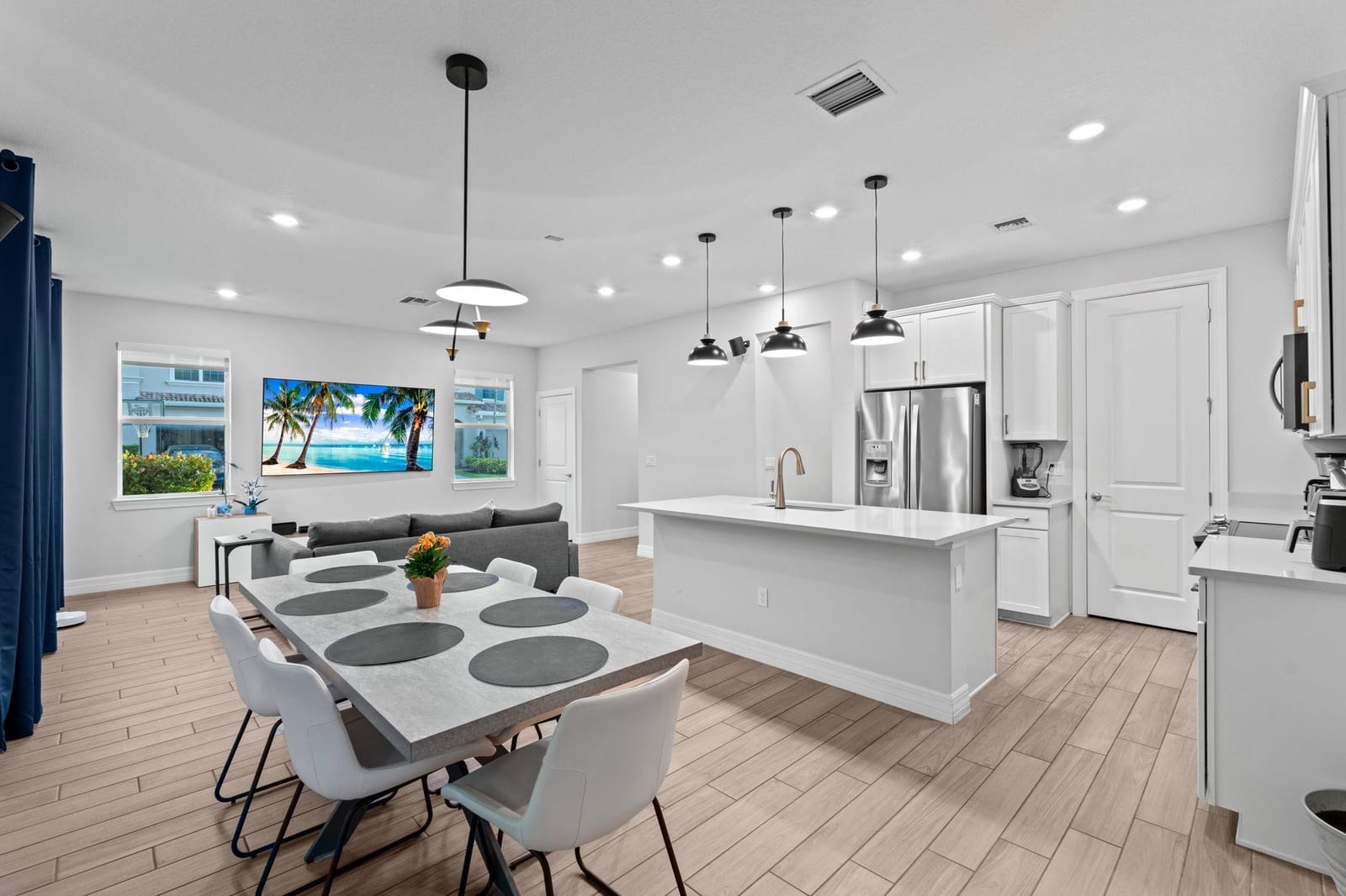 1595 Evergreen Terrace, Hollywood, FL 33021 photo 3