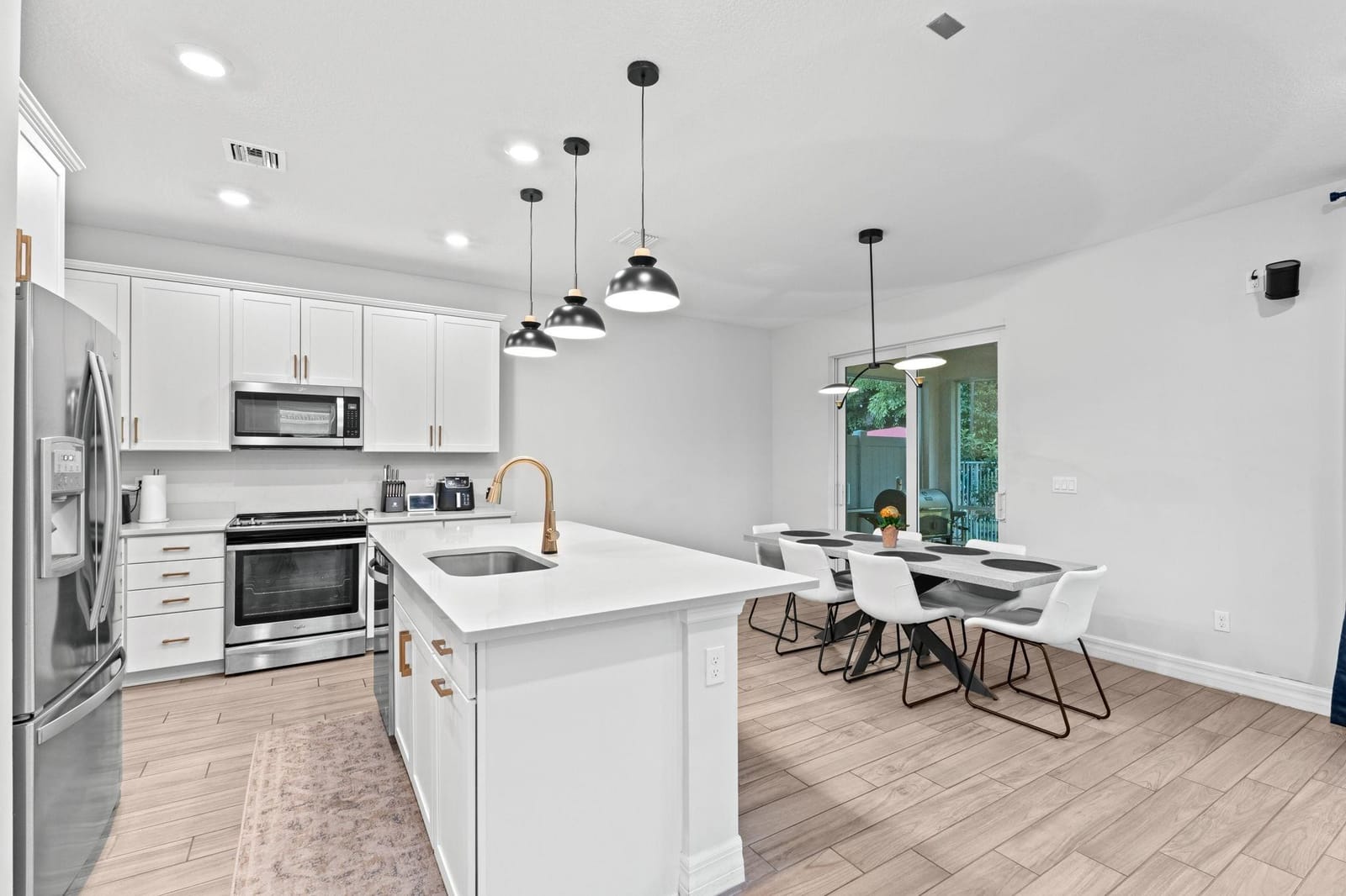 1595 Evergreen Terrace, Hollywood, FL 33021 photo 9