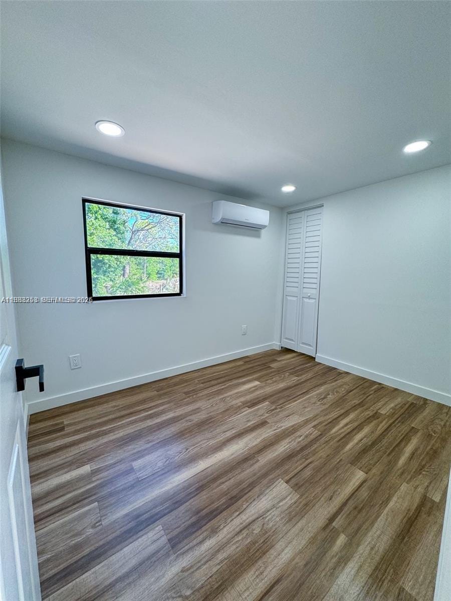 5121 Pioneer 18th Street — photo 9