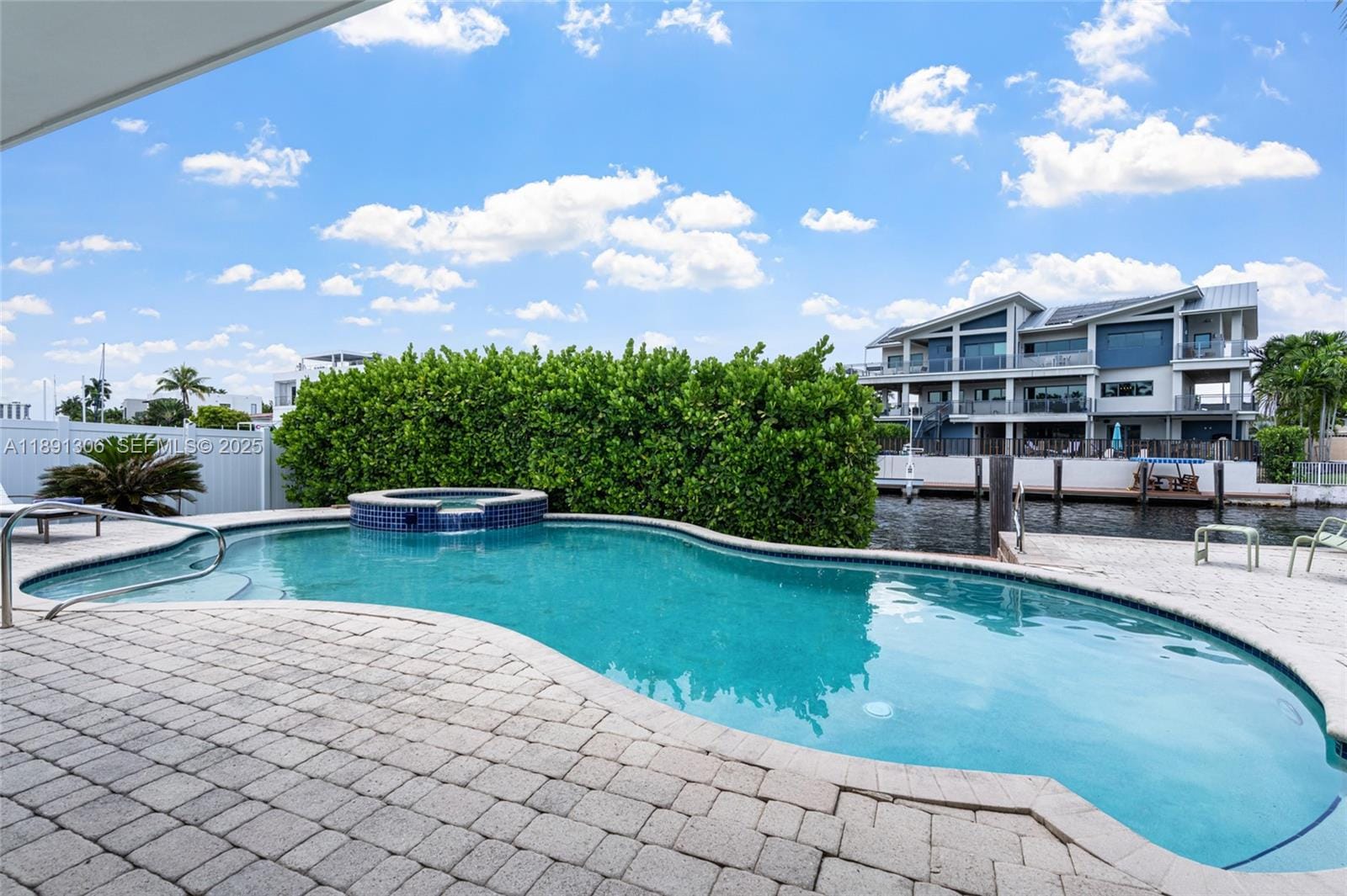2115 Keystone Boulevard, North Miami, FL 33181 photo 28