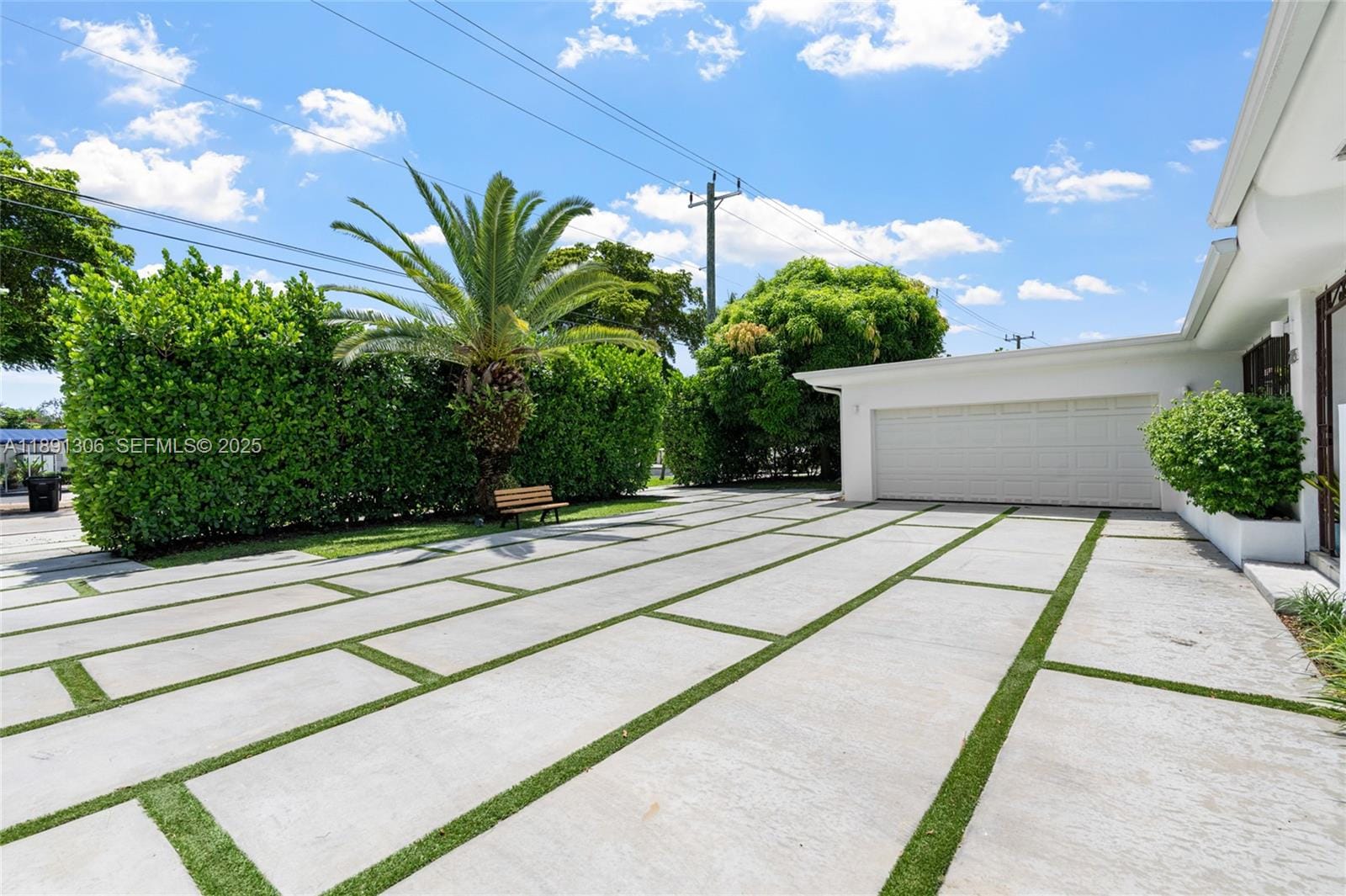 2115 Keystone Boulevard, North Miami, FL 33181 photo 4