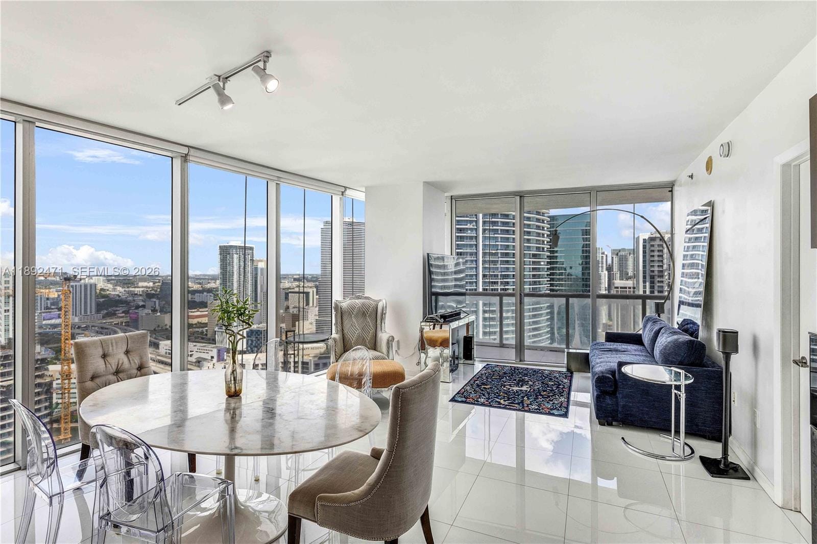 475 Brickell Avenue 4015, Miami, FL 33131 photo 2