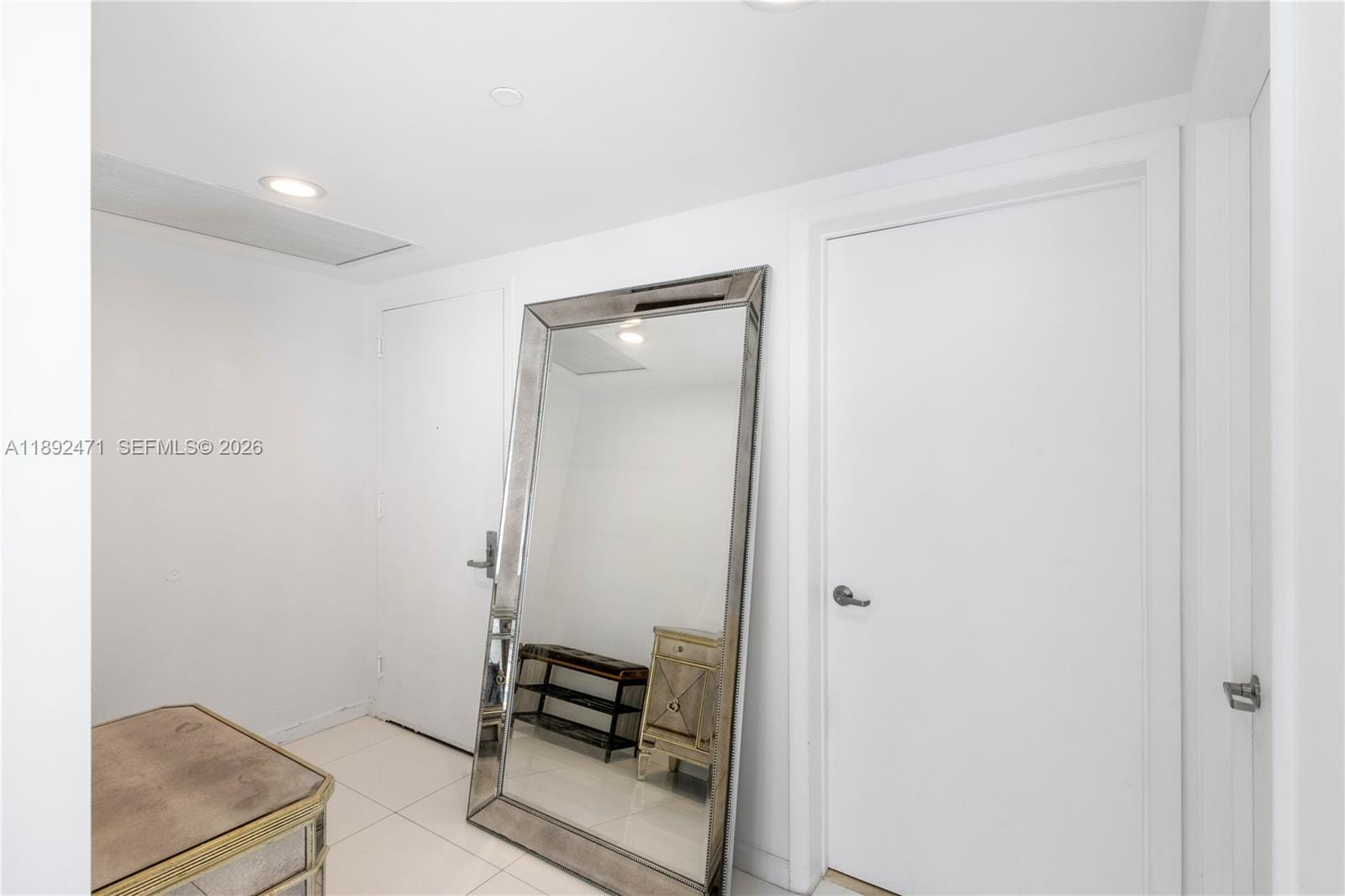 475 Brickell Avenue 4015, Miami, FL 33131 photo 11