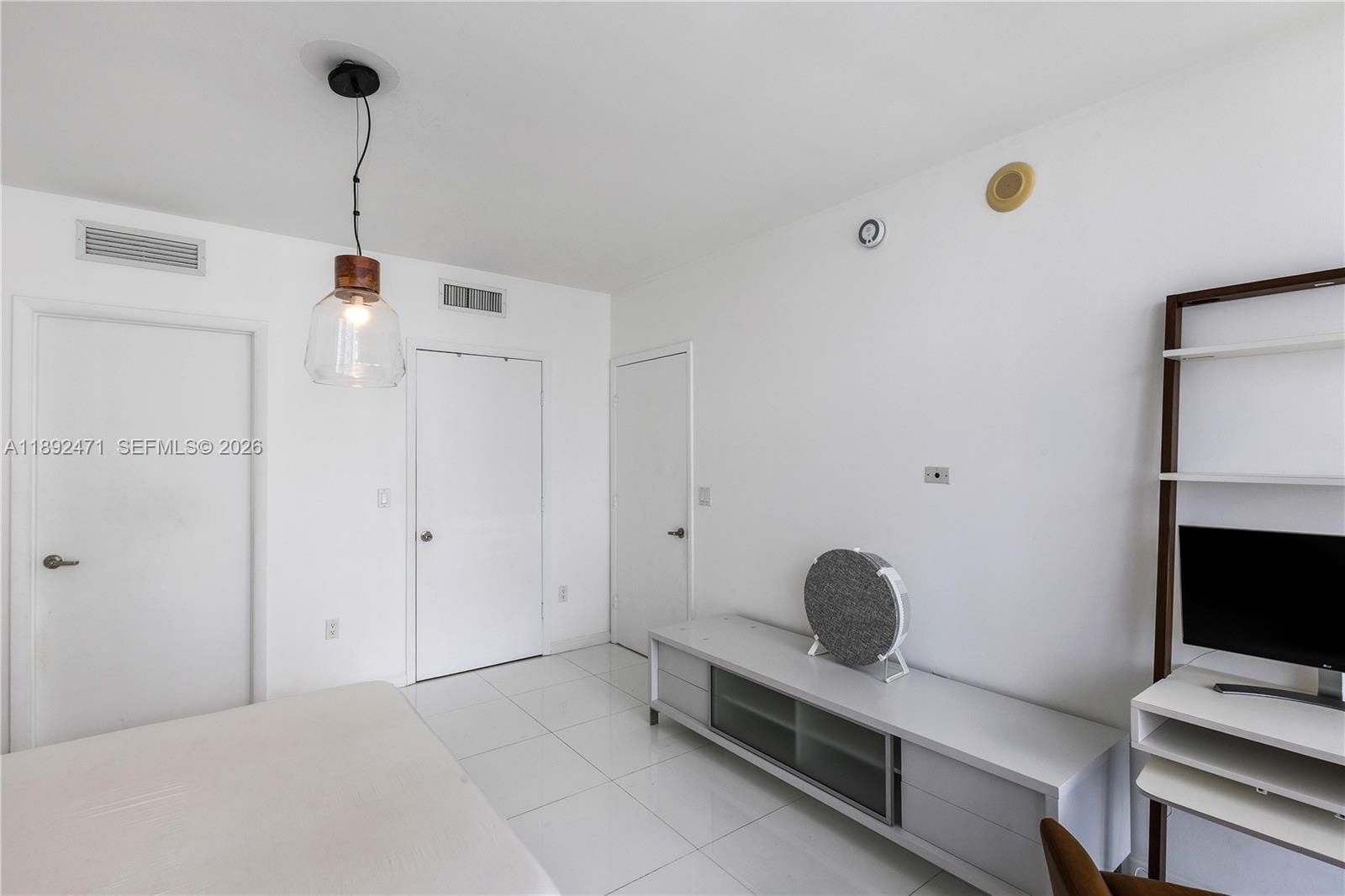 475 Brickell Avenue 4015, Miami, FL 33131 photo 13