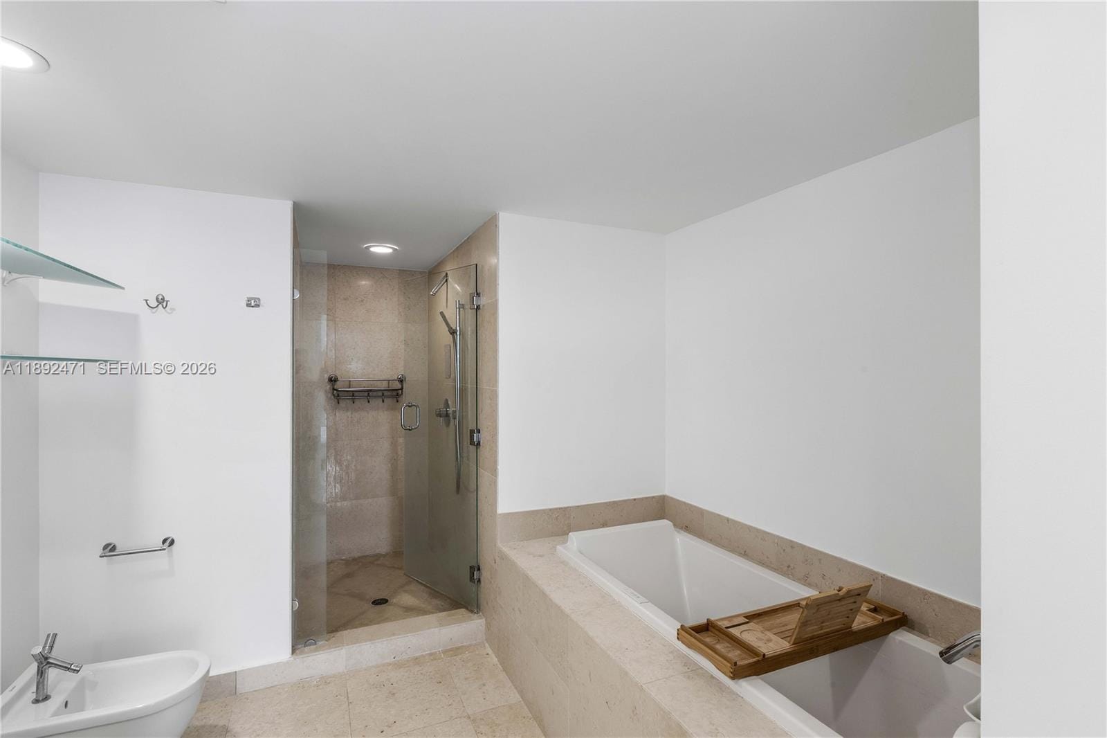 475 Brickell Avenue 4015, Miami, FL 33131 photo 16