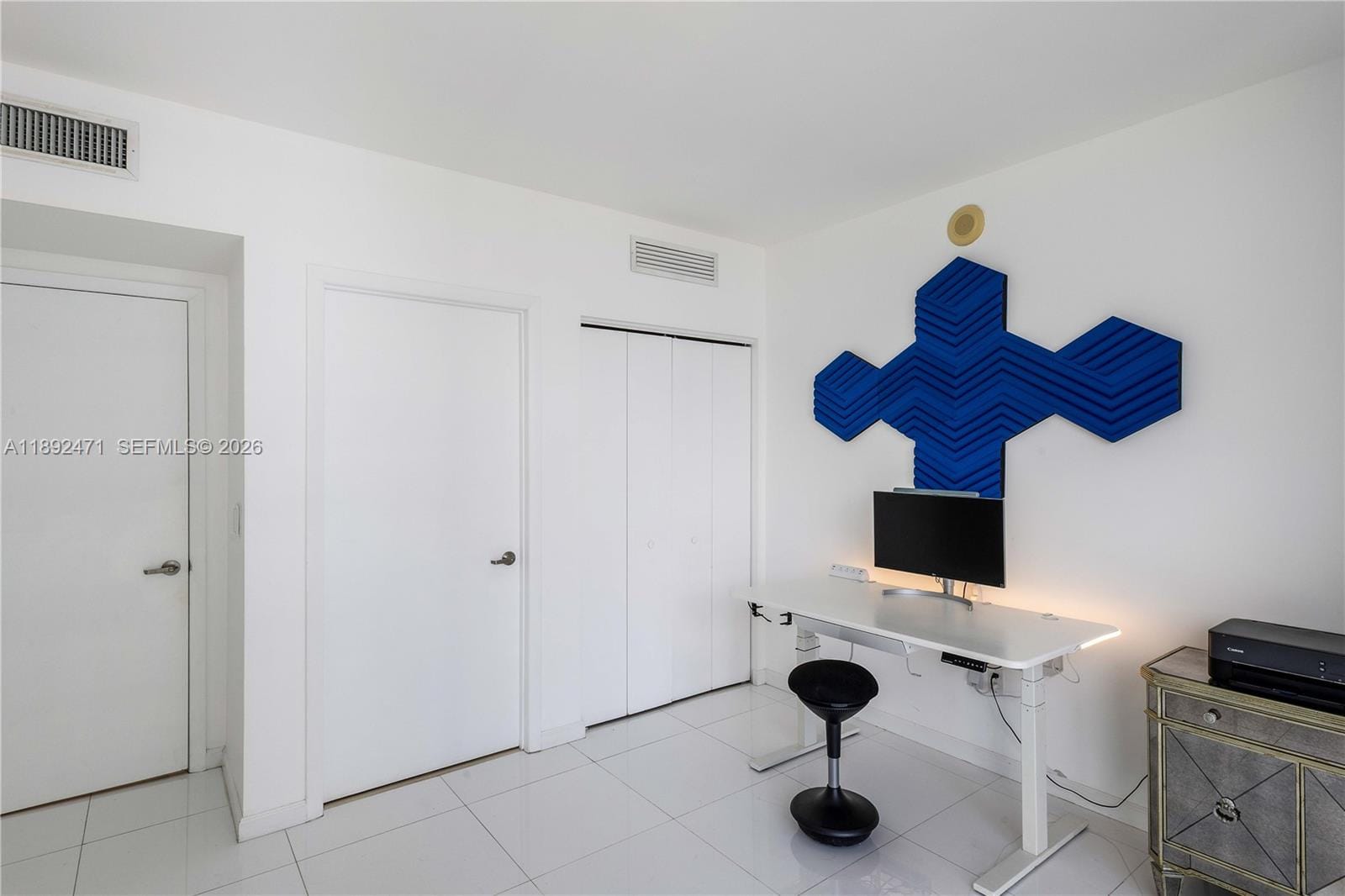 475 Brickell Avenue 4015, Miami, FL 33131 photo 19