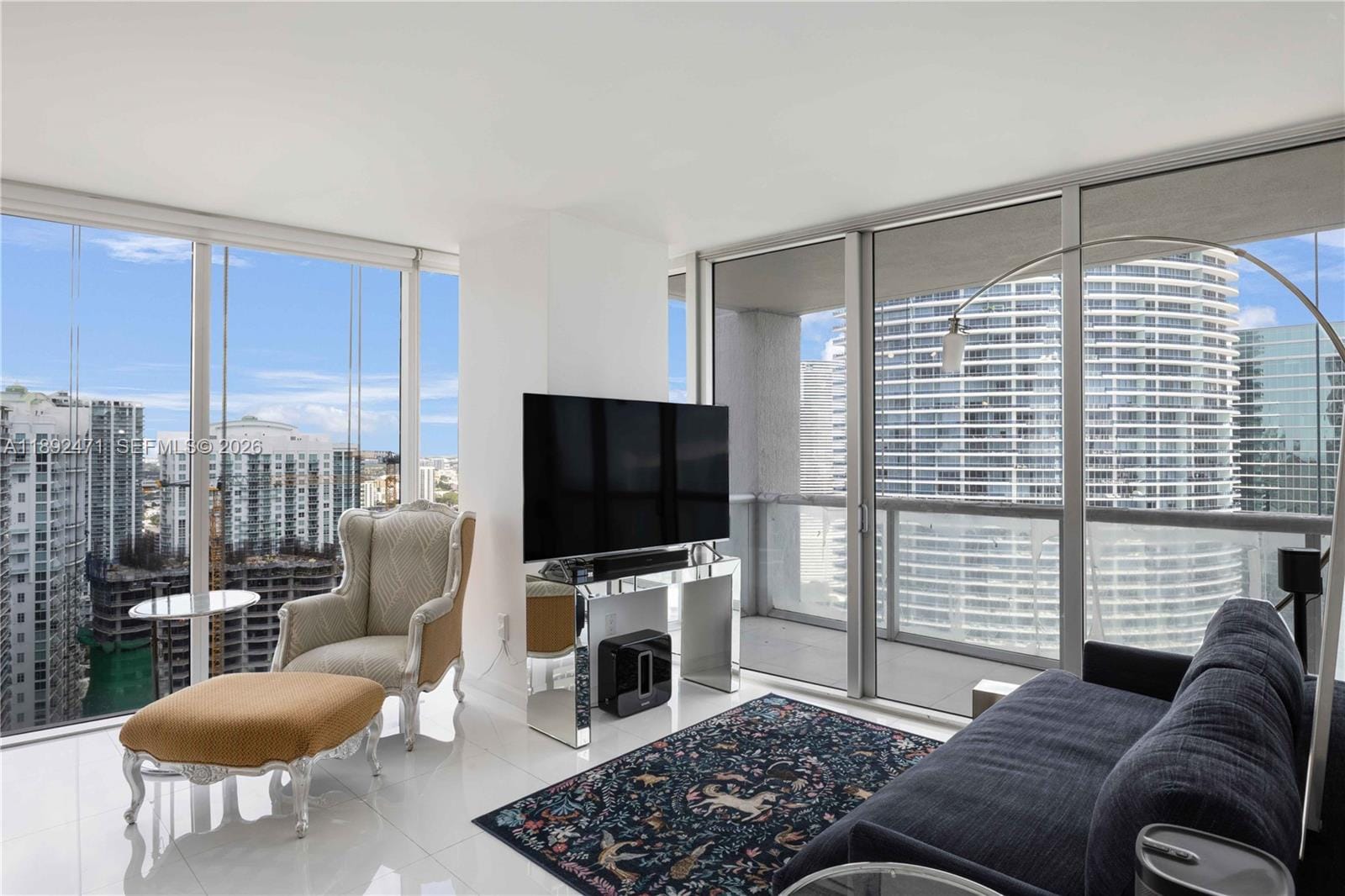 475 Brickell Avenue 4015, Miami, FL 33131 photo 9