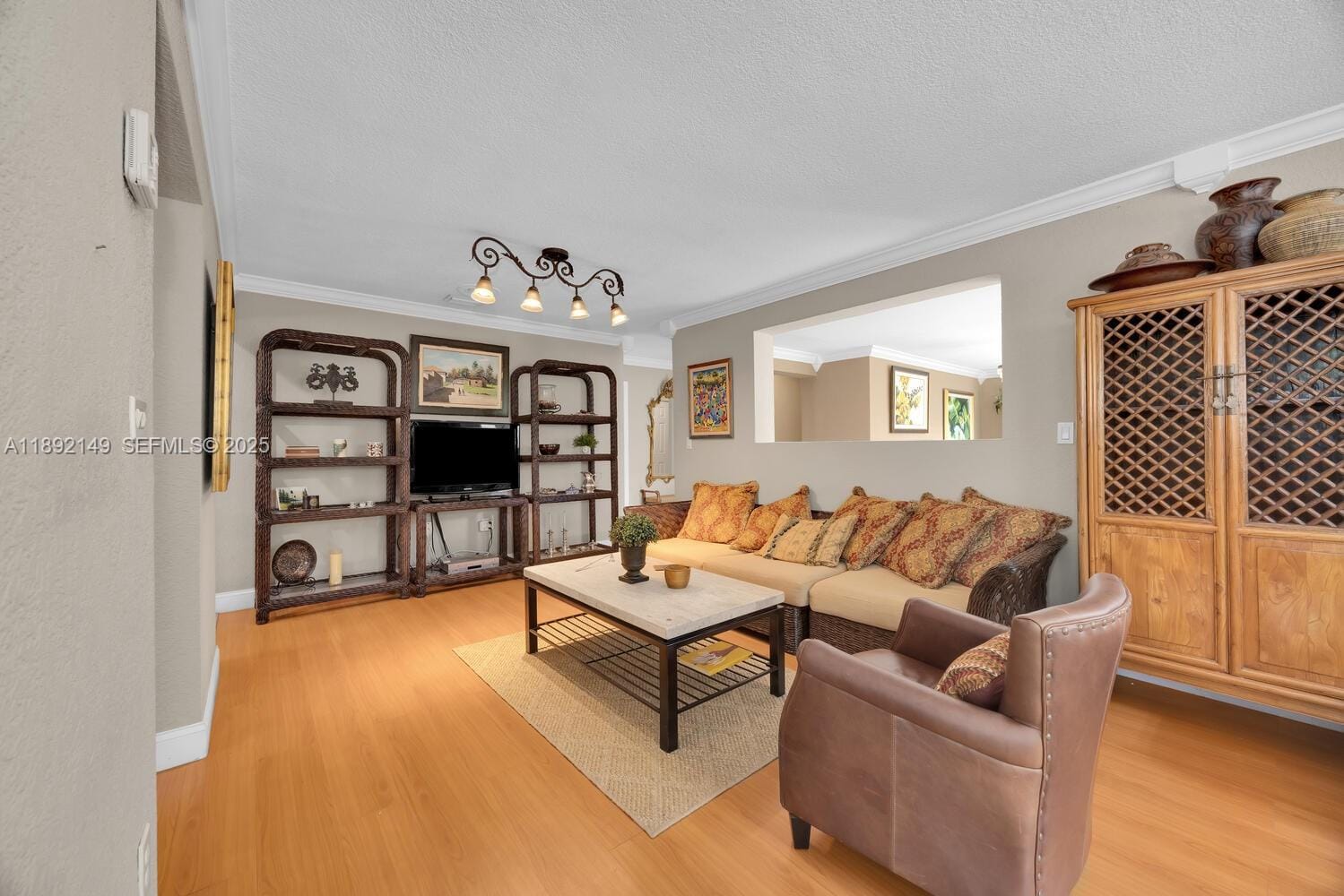825 El Rado Street — photo 11