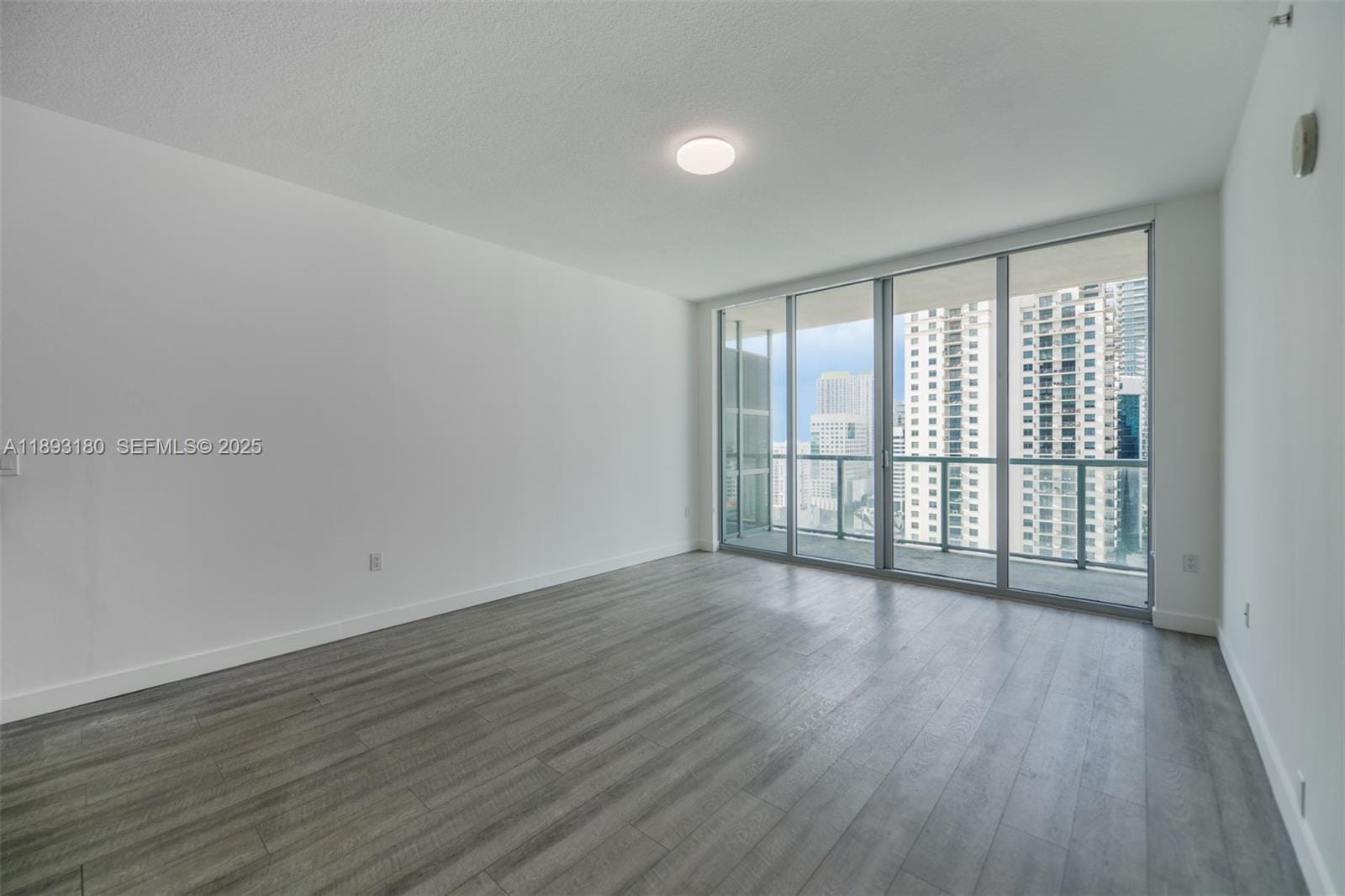 1111 SW 1st Avenue 2624-N, Miami, FL 33130 photo 11
