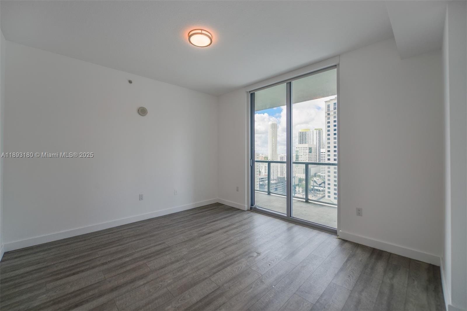 1111 SW 1st Avenue 2624-N, Miami, FL 33130 photo 16