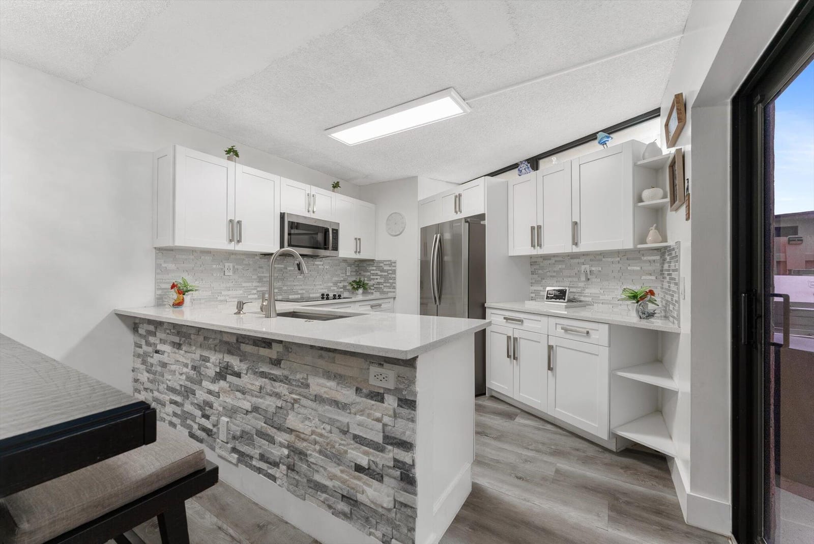 3807 Victoria Drive NE 3807, West Palm Beach, FL 33406