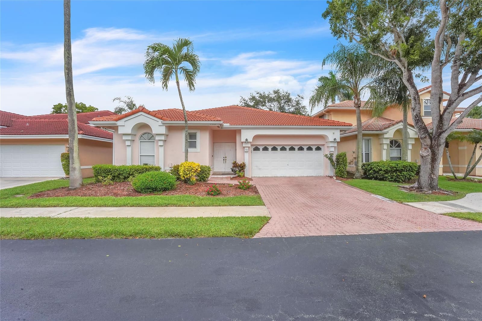 7701 Highlands Circle, Margate, FL 33063 photo 2